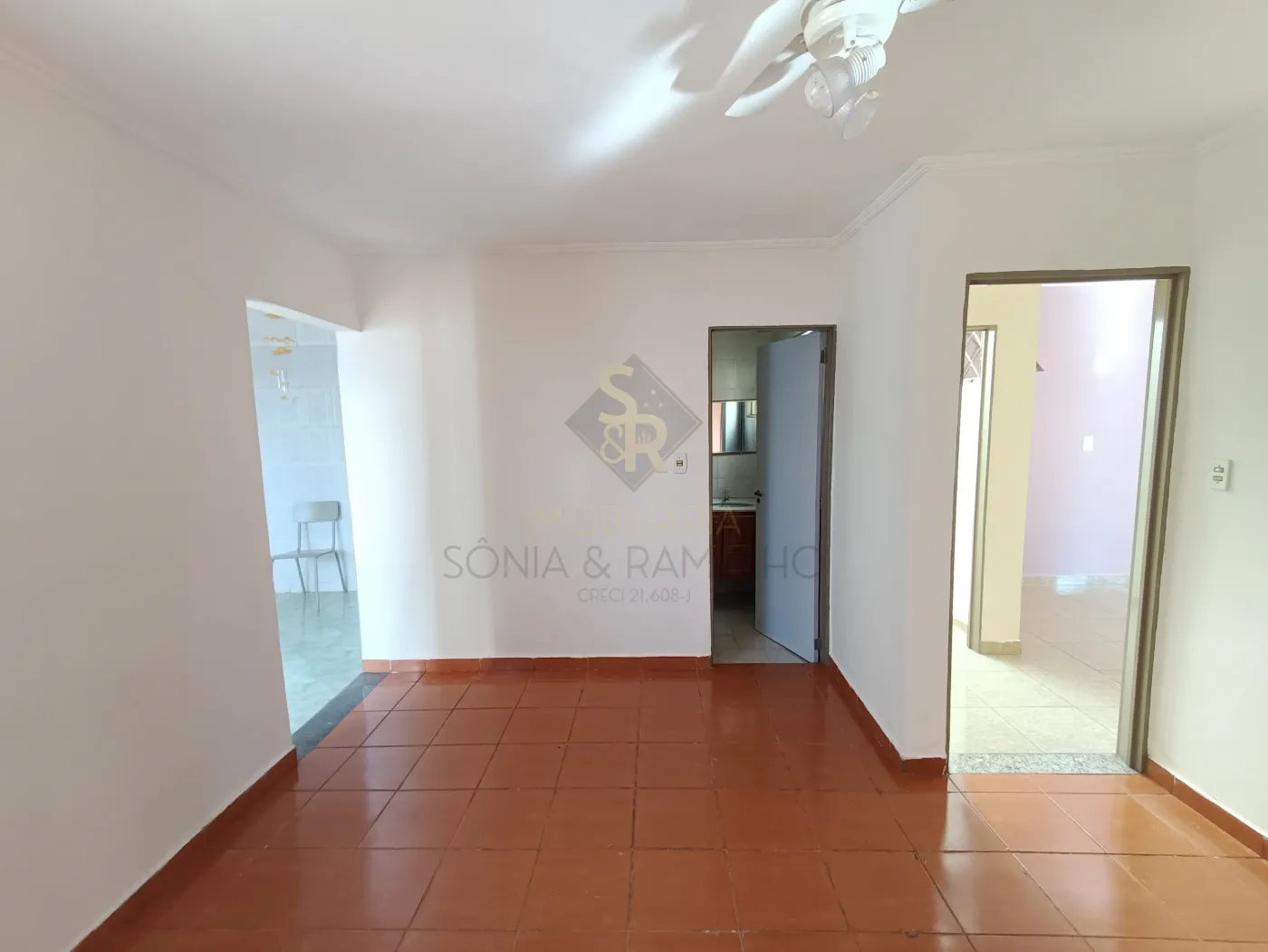 Alugar Casas Residenciais / Padr&atilde;o em Ribeir&atilde;o Preto R$ 1.300,00 - Foto 10