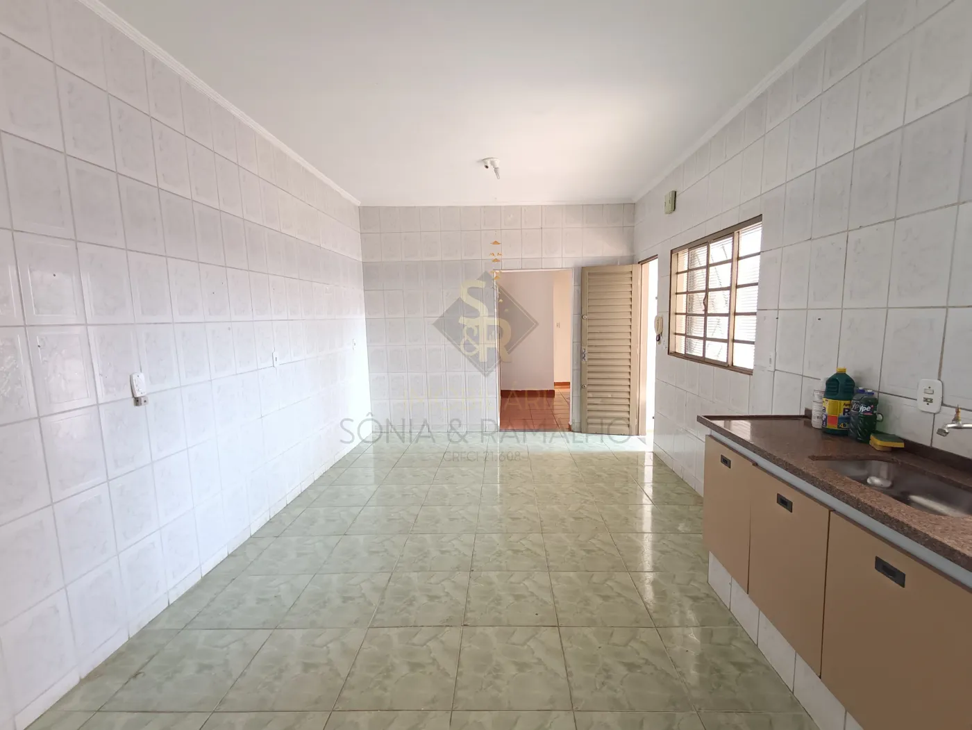 Alugar Casas Residenciais / Padr&atilde;o em Ribeir&atilde;o Preto R$ 1.300,00 - Foto 16