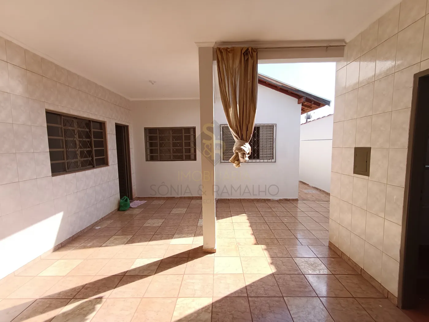 Alugar Casas Residenciais / Padr&atilde;o em Ribeir&atilde;o Preto R$ 1.300,00 - Foto 23