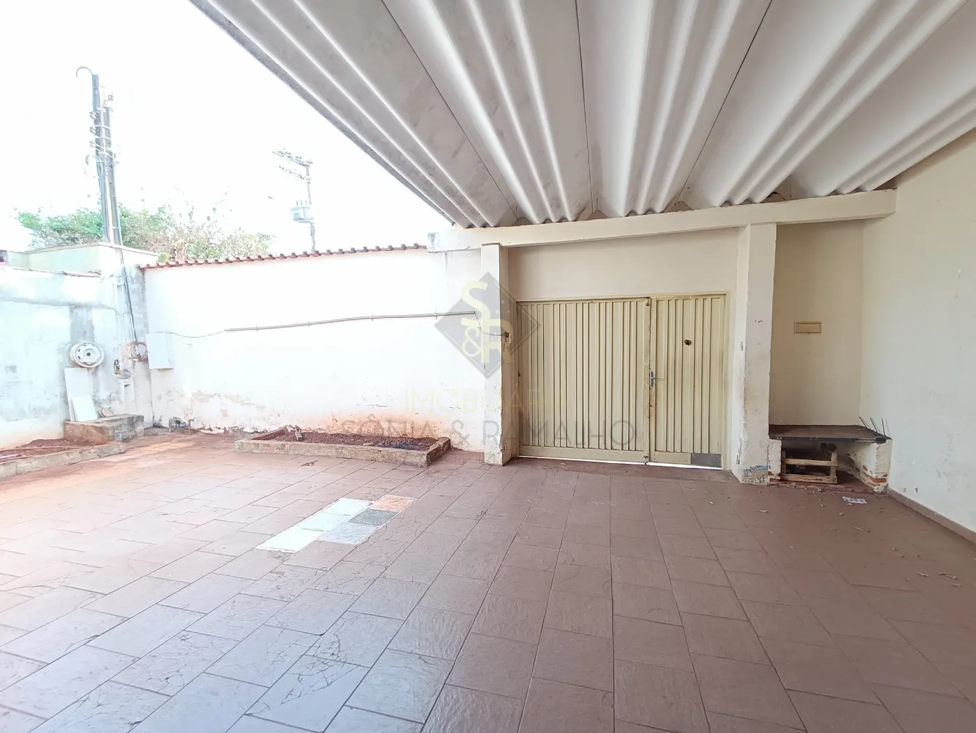 Comprar Casas Residenciais / Padr&atilde;o em Ribeir&atilde;o Preto R$ 240.000,00 - Foto 4