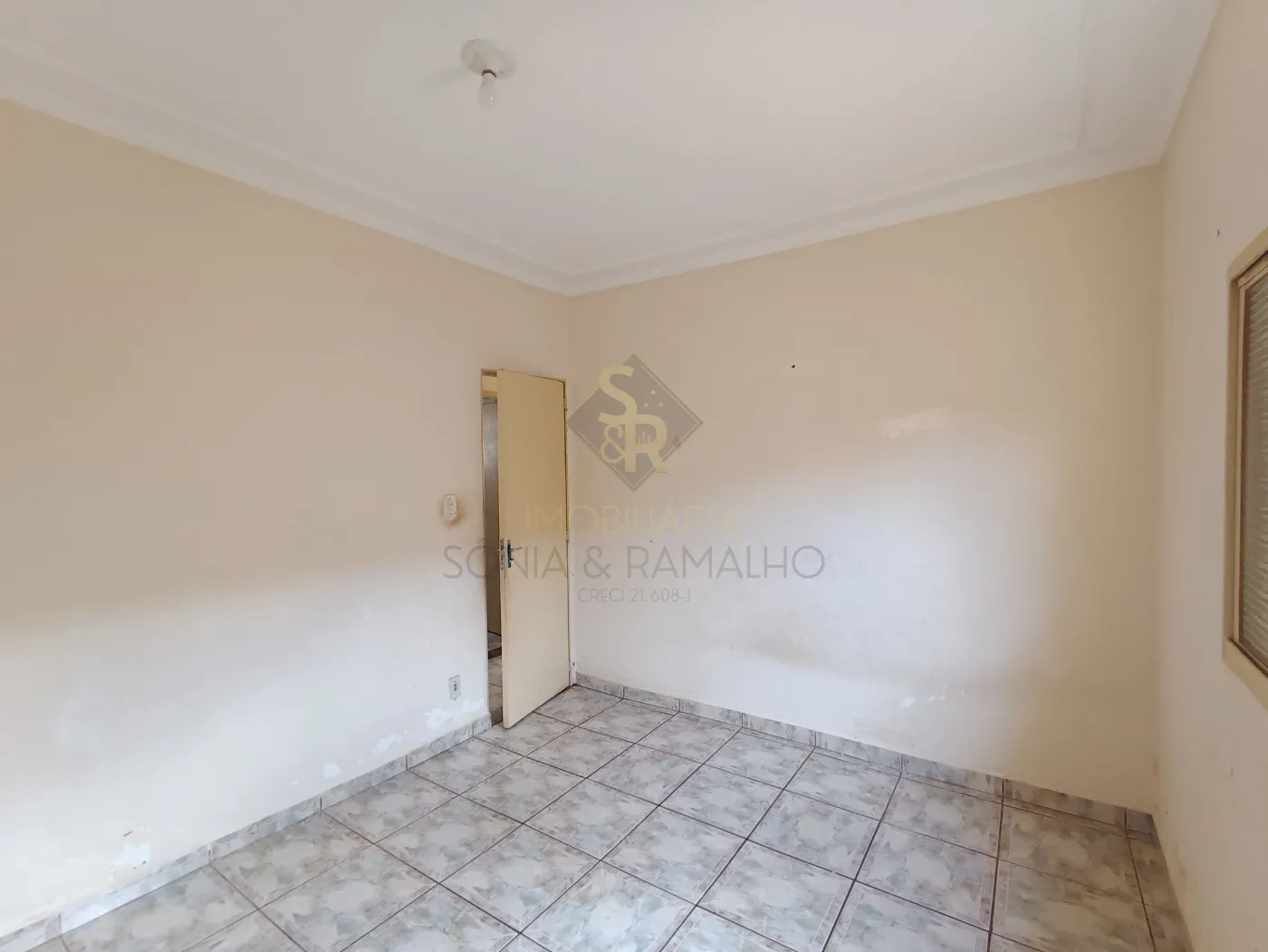 Comprar Casas Residenciais / Padr&atilde;o em Ribeir&atilde;o Preto R$ 240.000,00 - Foto 15