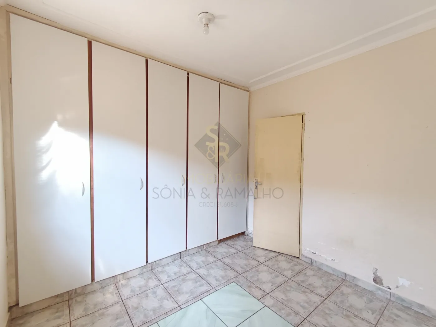 Comprar Casas Residenciais / Padr&atilde;o em Ribeir&atilde;o Preto R$ 240.000,00 - Foto 20