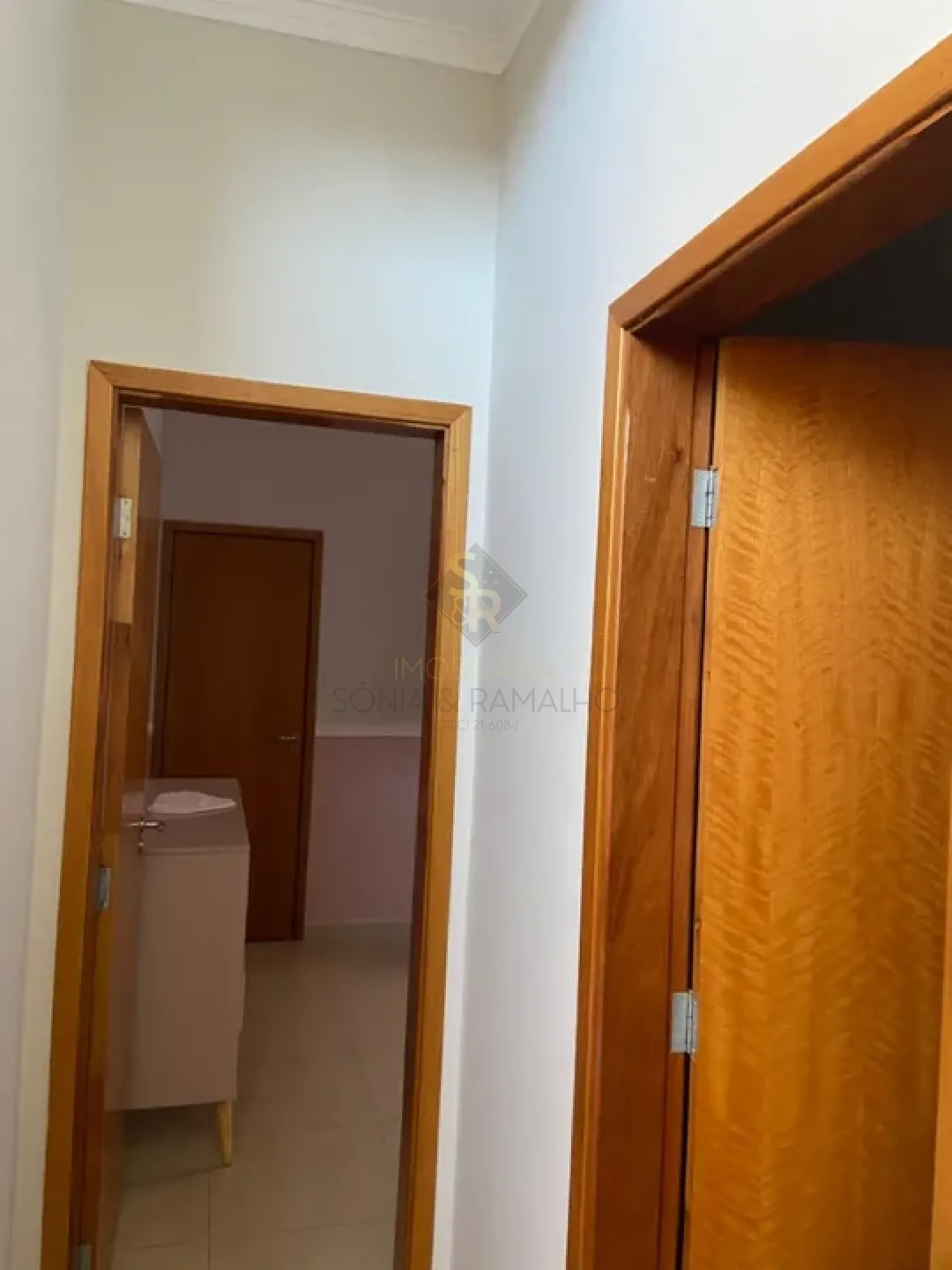 Comprar Casas Residenciais / Padr&atilde;o em Ribeir&atilde;o Preto R$ 550.000,00 - Foto 7