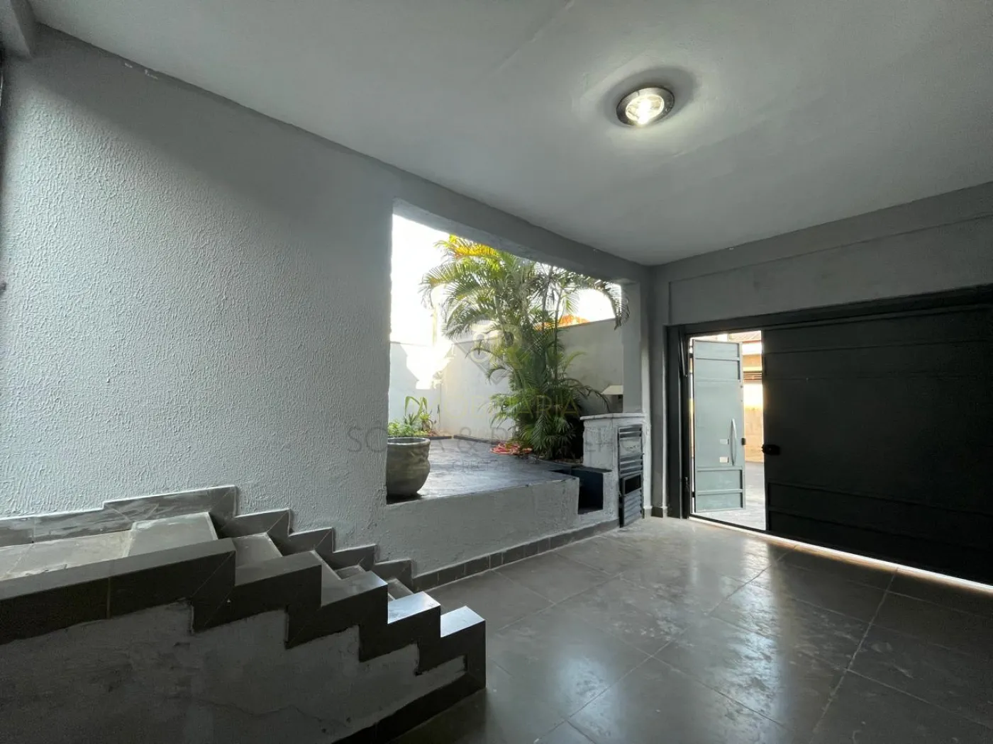 Comprar Casas Residenciais / Padr&atilde;o em Ribeir&atilde;o Preto R$ 650.000,00 - Foto 3