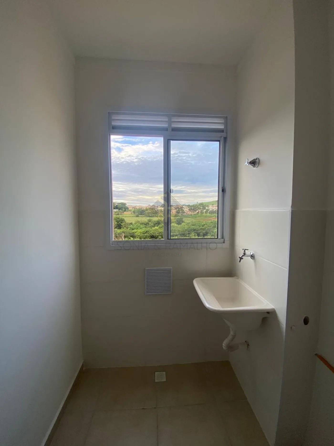 Alugar Apartamentos / Padr&atilde;o em Bonfin Paulisra R$ 1.400,00 - Foto 9