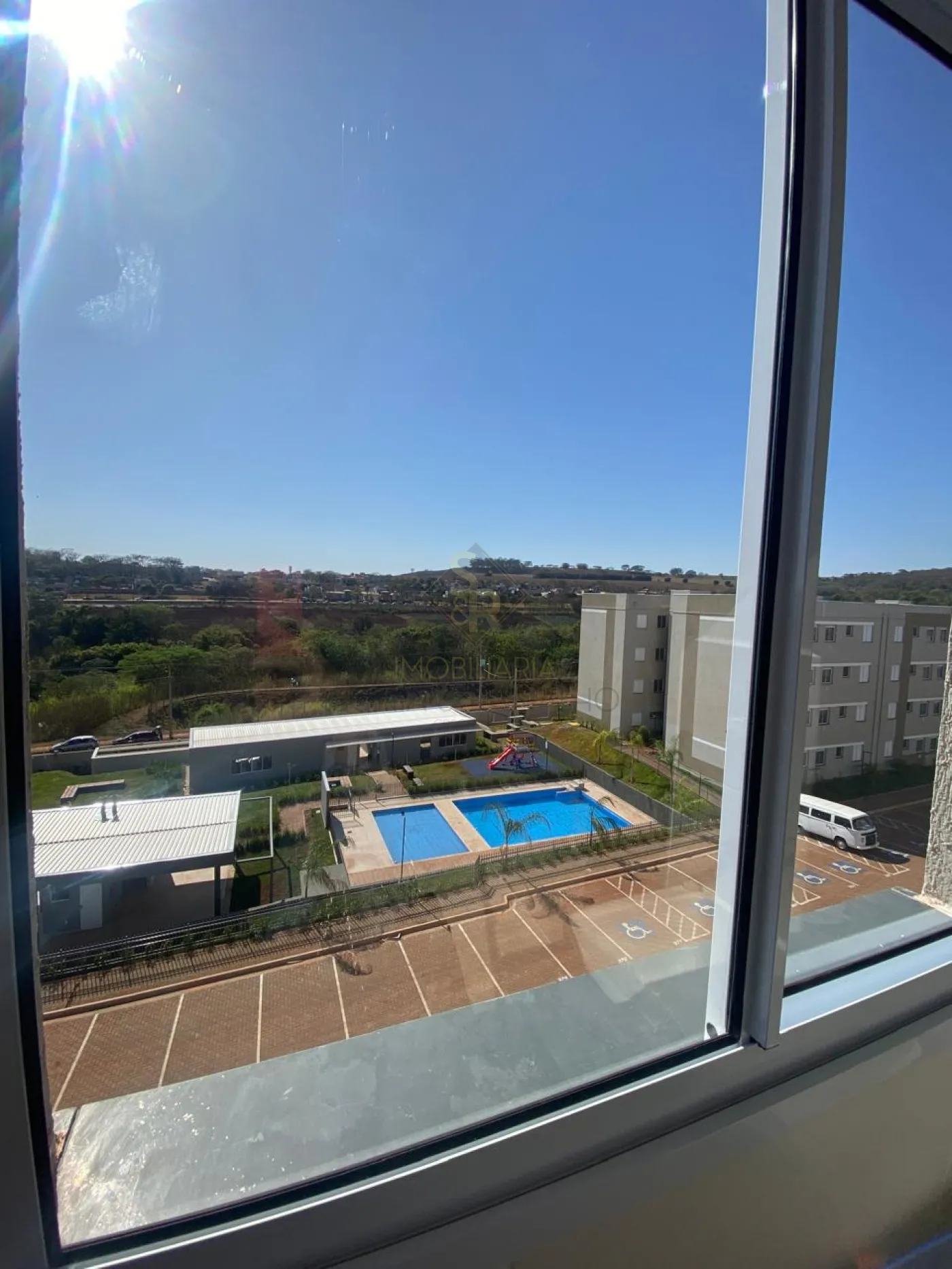 Alugar Apartamentos / Padr&atilde;o em Bonfin Paulisra R$ 1.400,00 - Foto 8