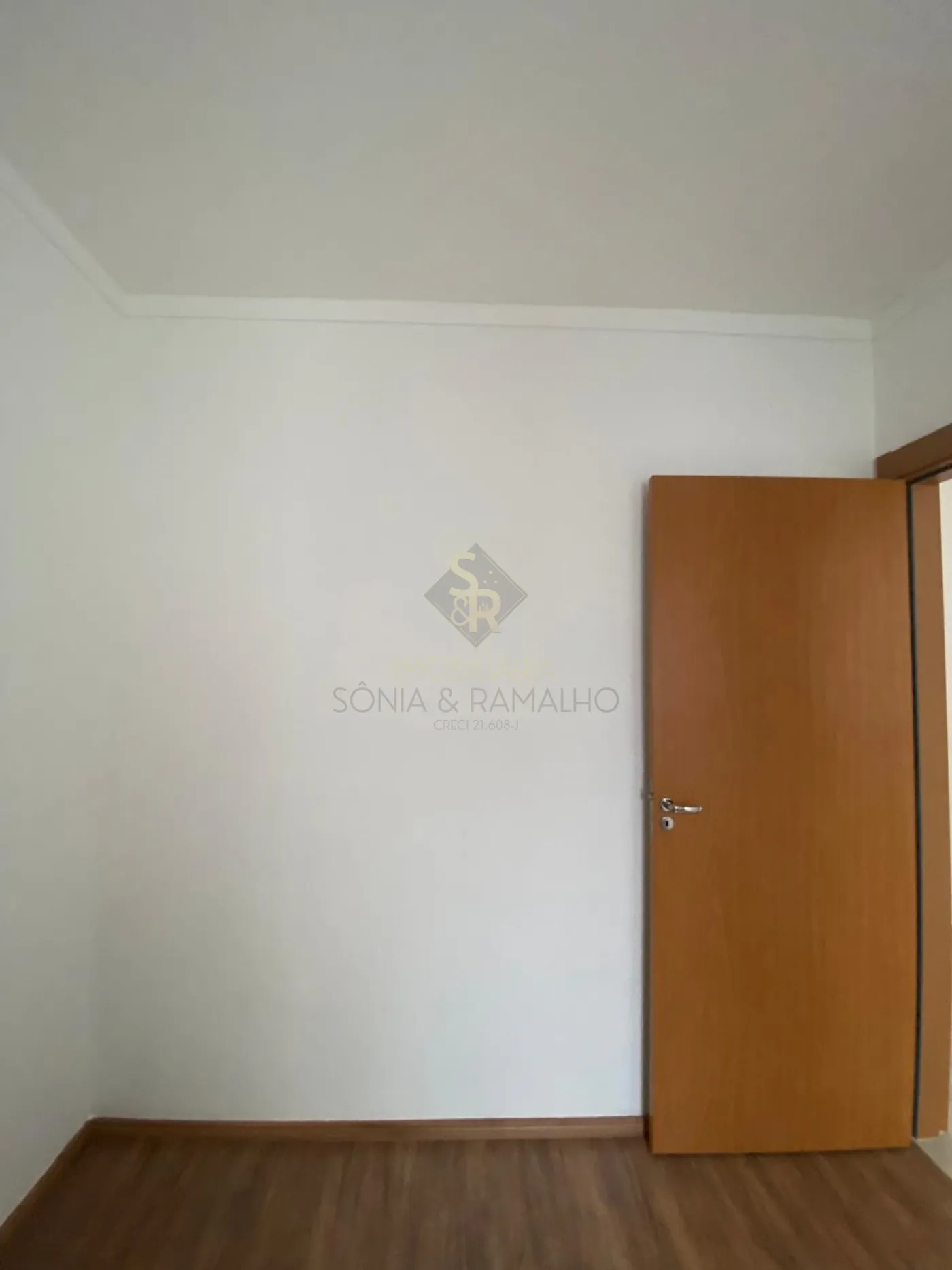 Alugar Apartamentos / Padr&atilde;o em Bonfin Paulisra R$ 1.400,00 - Foto 7