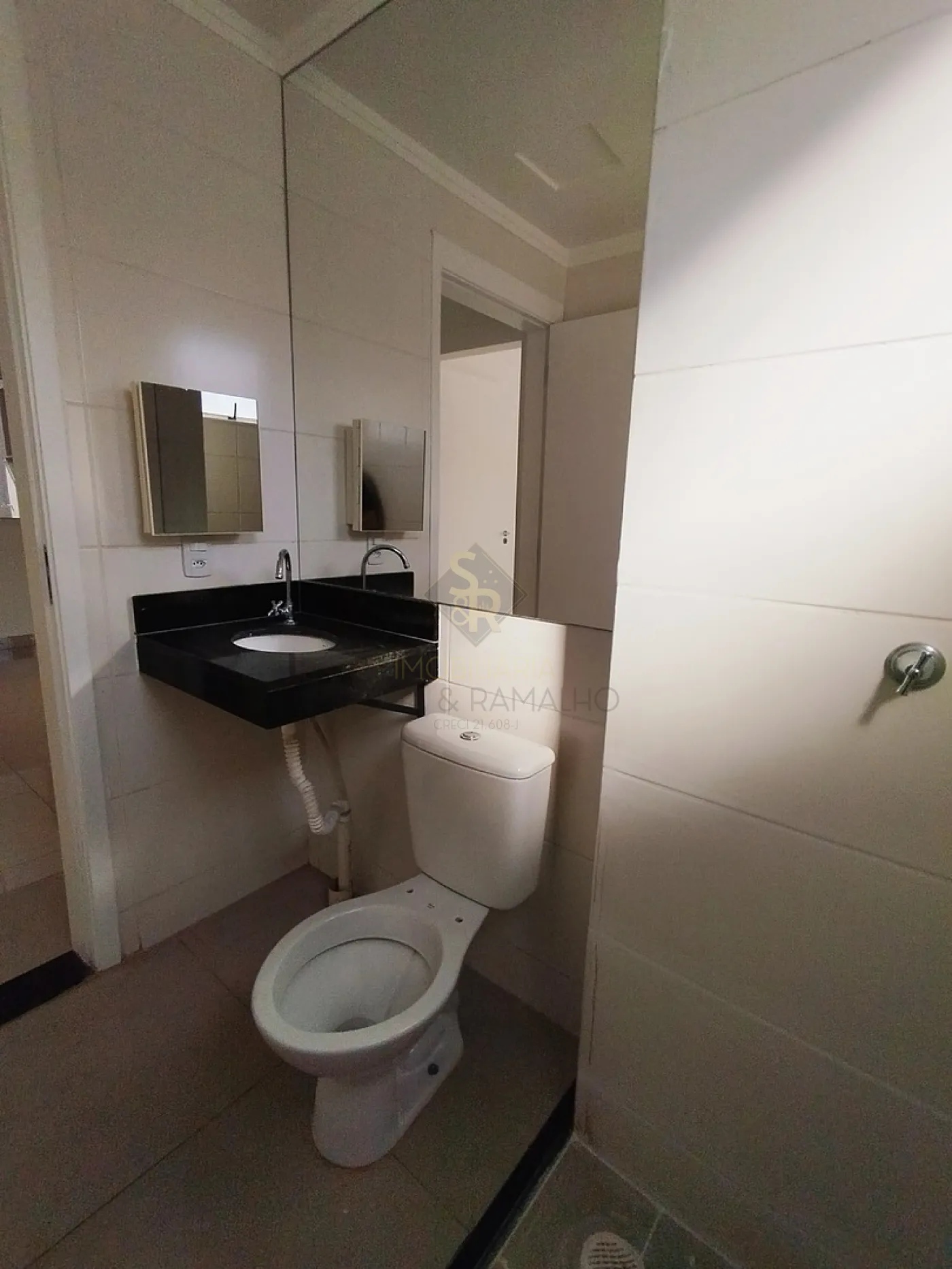 Comprar Apartamentos / Padr&atilde;o em Ribeir&atilde;o Preto R$ 160.000,00 - Foto 8