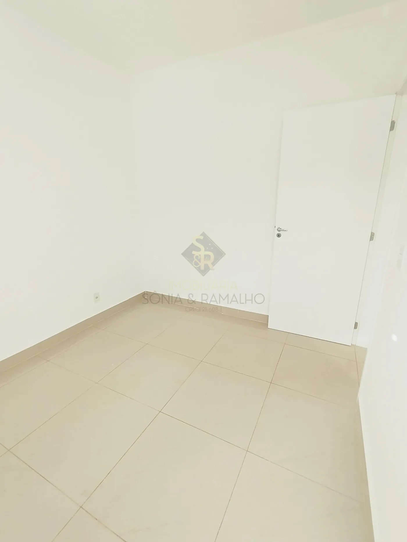 Comprar Apartamentos / Padr&atilde;o em Ribeir&atilde;o Preto R$ 160.000,00 - Foto 5