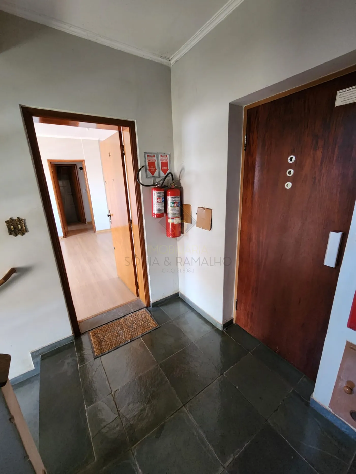 Comprar Apartamentos / Padr&atilde;o em Ribeir&atilde;o Preto R$ 300.000,00 - Foto 26