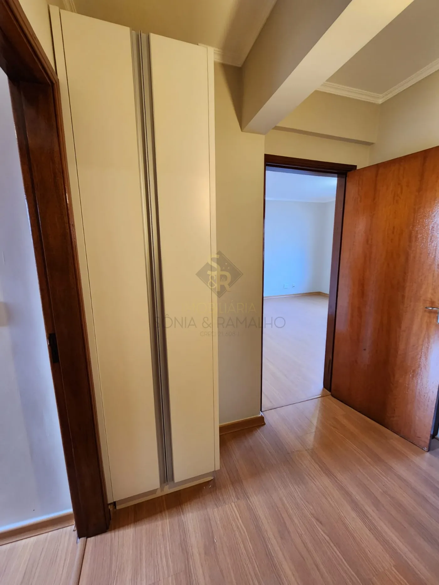 Comprar Apartamentos / Padr&atilde;o em Ribeir&atilde;o Preto R$ 300.000,00 - Foto 9