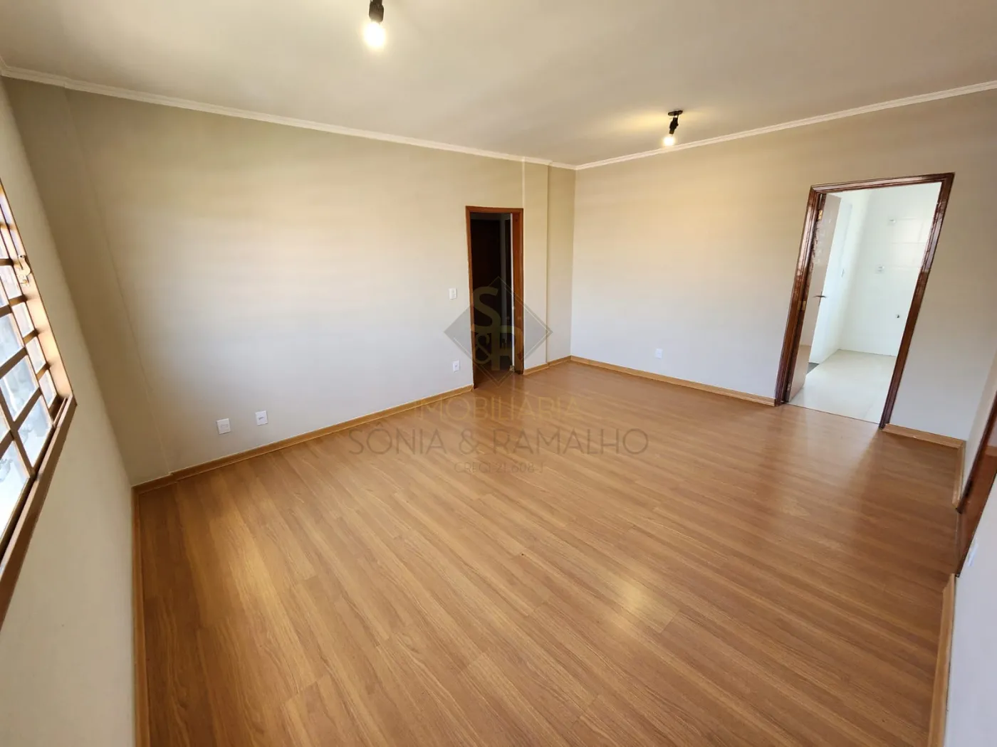 Comprar Apartamentos / Padr&atilde;o em Ribeir&atilde;o Preto R$ 300.000,00 - Foto 15