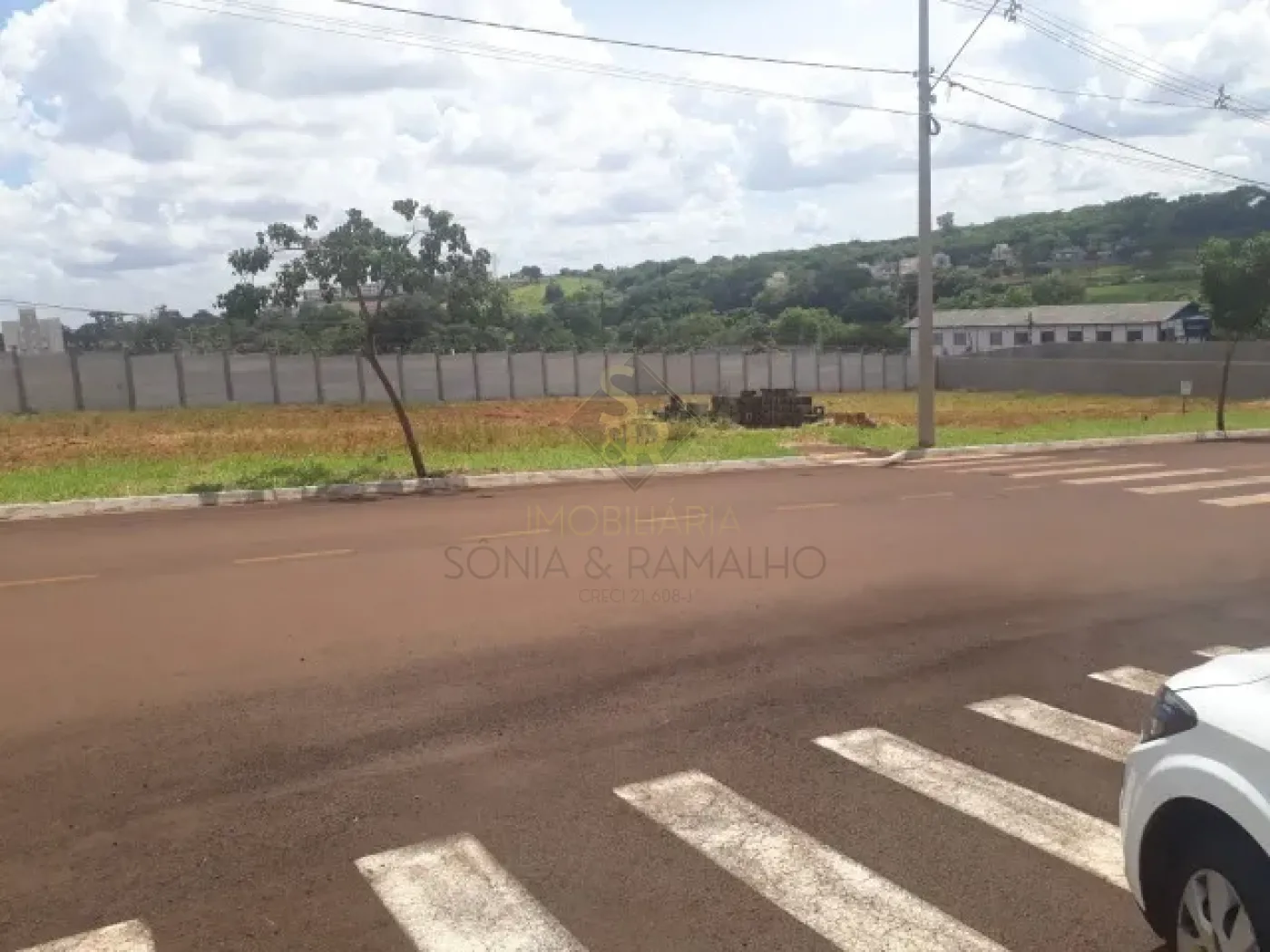 Comprar Terrenos / Condom&iacute;nio em Bonfim Paulista R$ 150.000,00 - Foto 1