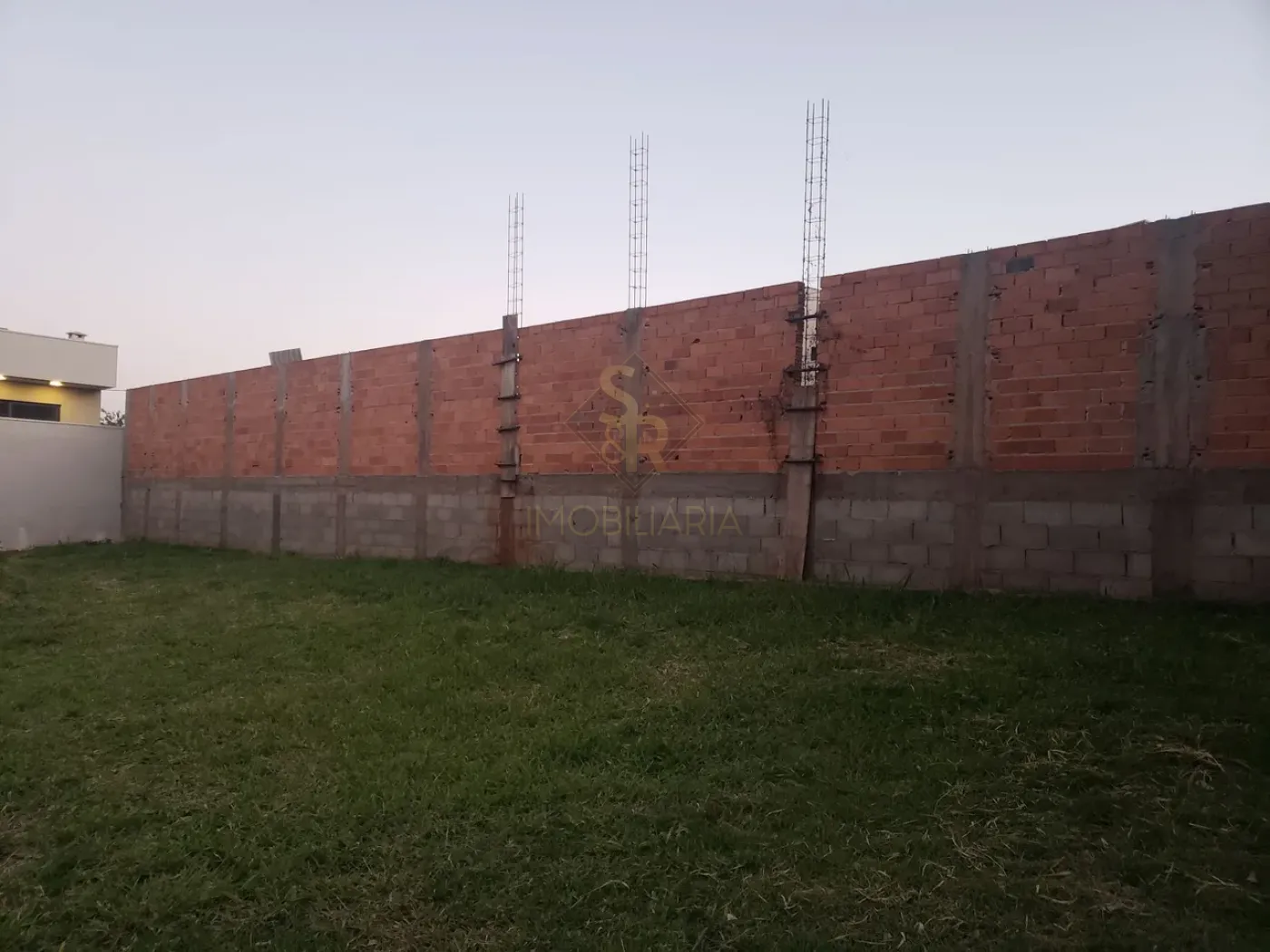 Comprar Terrenos / Condom&iacute;nio em Bonfim Paulista R$ 385.000,00 - Foto 1