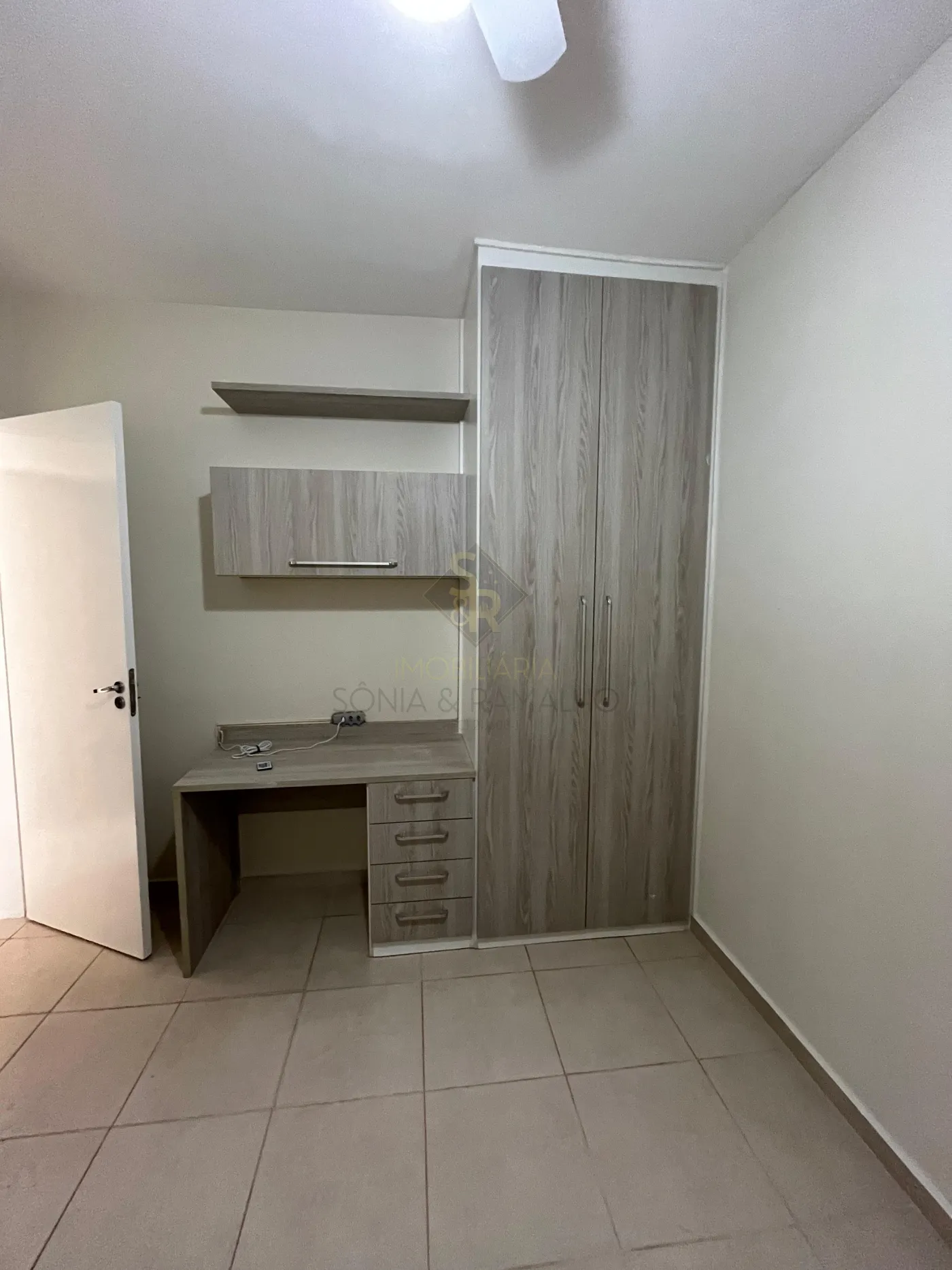 Alugar Apartamentos / Padr&atilde;o em Ribeir&atilde;o Preto R$ 850,00 - Foto 8