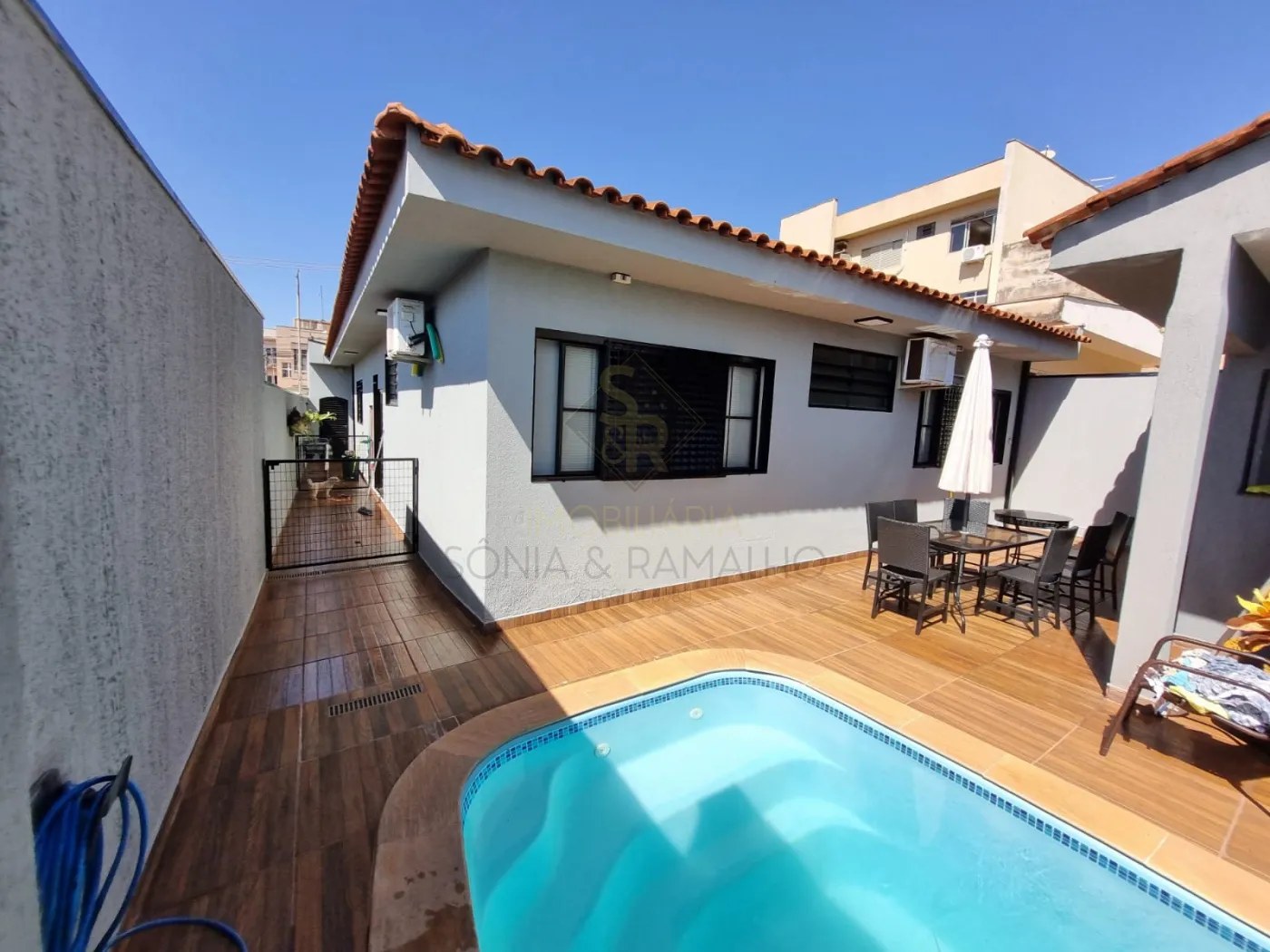 Comprar Casas Residenciais / Padr&atilde;o em Ribeir&atilde;o Preto R$ 750.000,00 - Foto 2