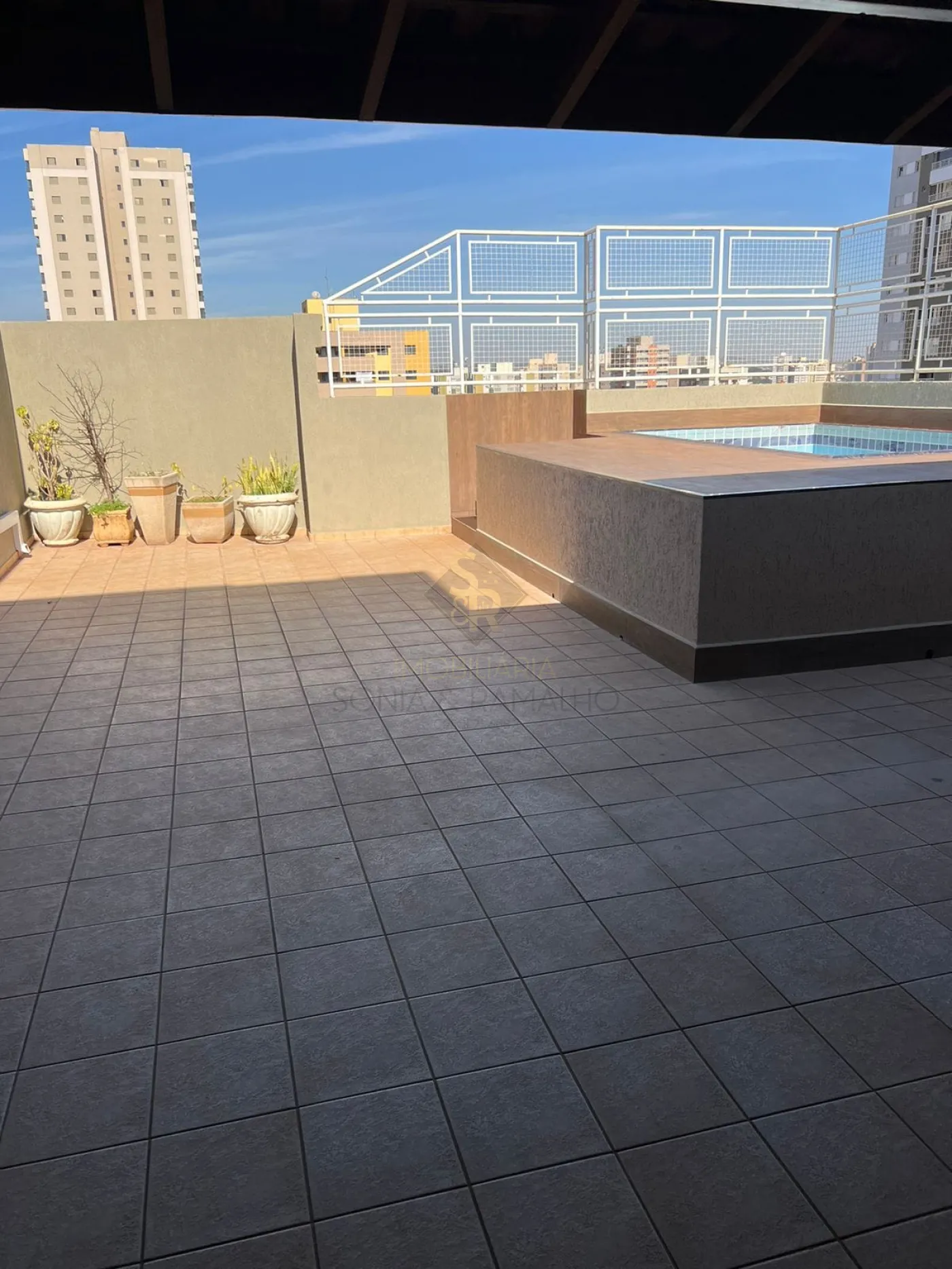 Alugar Apartamentos / Padr&atilde;o em Ribeir&atilde;o Preto R$ 2.700,00 - Foto 31