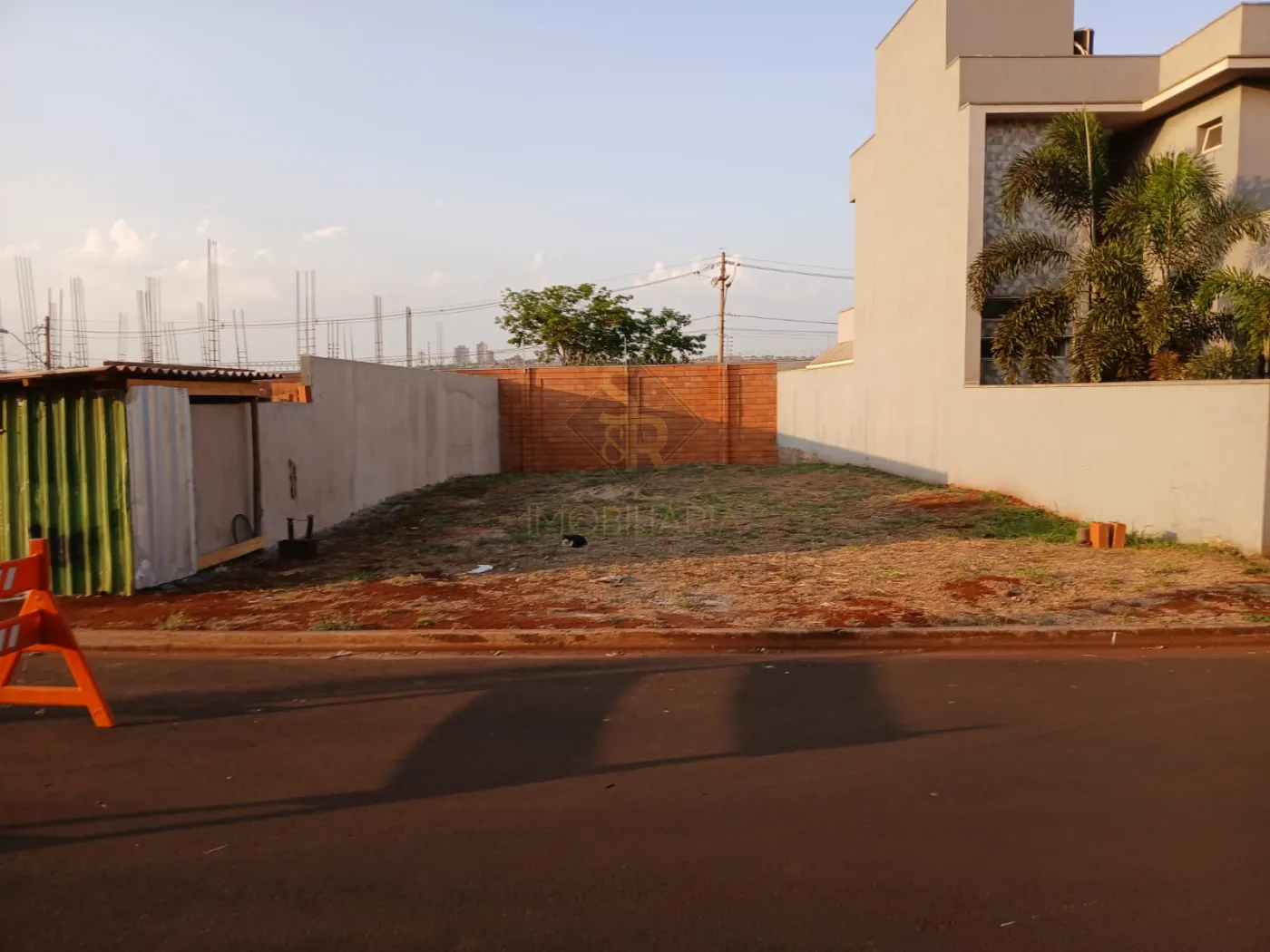 Comprar Terrenos / Condom&iacute;nio em Ribeir&atilde;o Preto R$ 275.000,00 - Foto 1