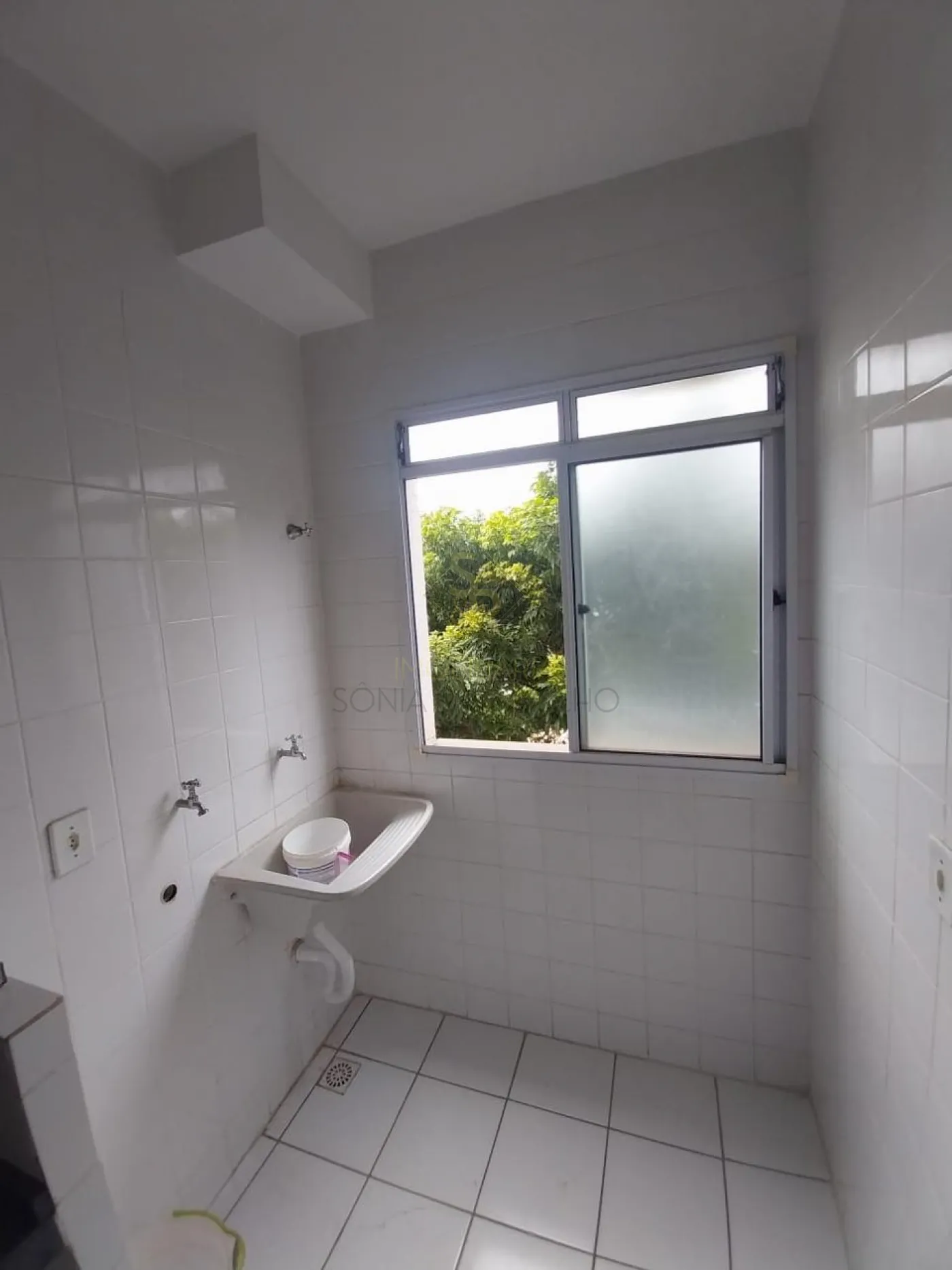 Comprar Apartamentos / Padr&atilde;o em Ribeir&atilde;o Preto R$ 125.000,00 - Foto 2
