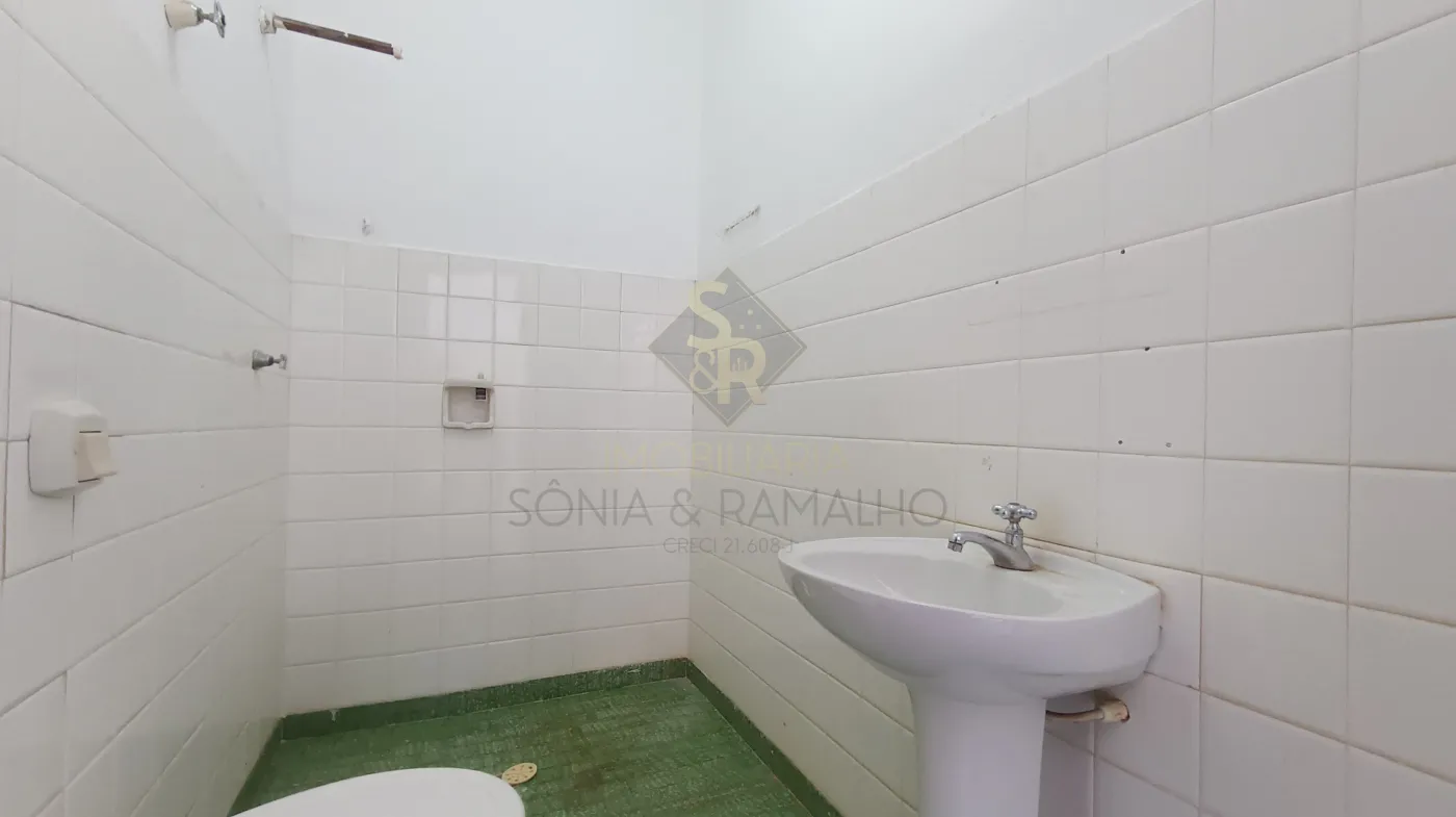 Alugar Casas Residenciais / Padr&atilde;o em Ribeir&atilde;o Preto R$ 4.400,00 - Foto 37