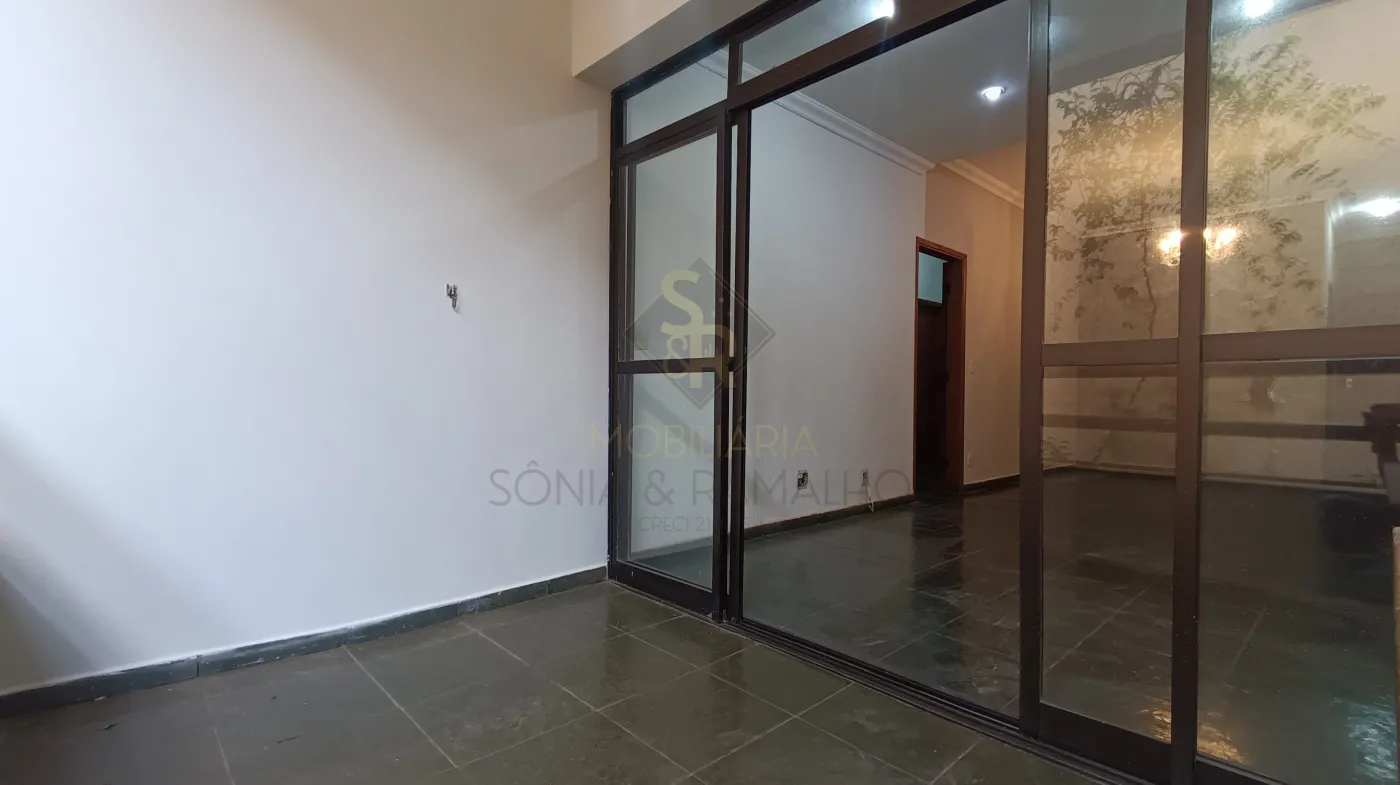 Alugar Apartamentos / Padr&atilde;o em Ribeir&atilde;o Preto R$ 1.850,00 - Foto 4