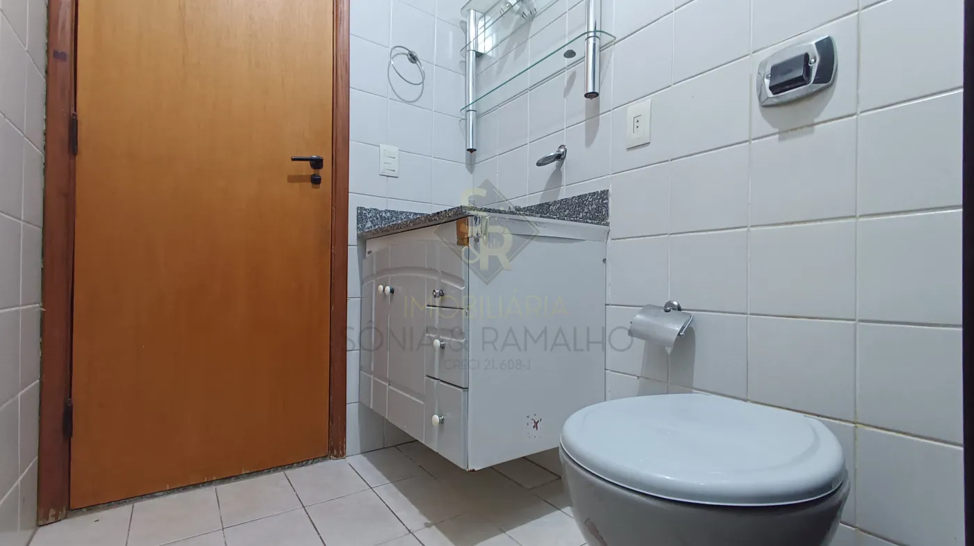 Alugar Apartamentos / Padr&atilde;o em Ribeir&atilde;o Preto R$ 1.850,00 - Foto 22