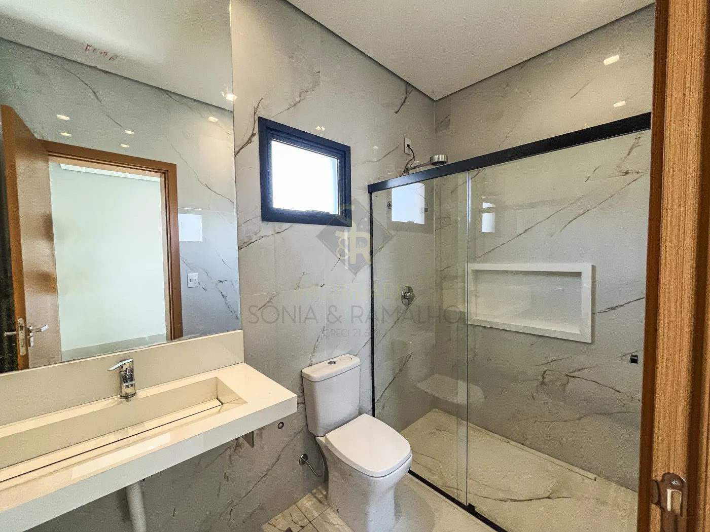 Alugar Casas Residenciais / Condom&iacute;nio em Bonfim Paulista R$ 5.900,00 - Foto 2