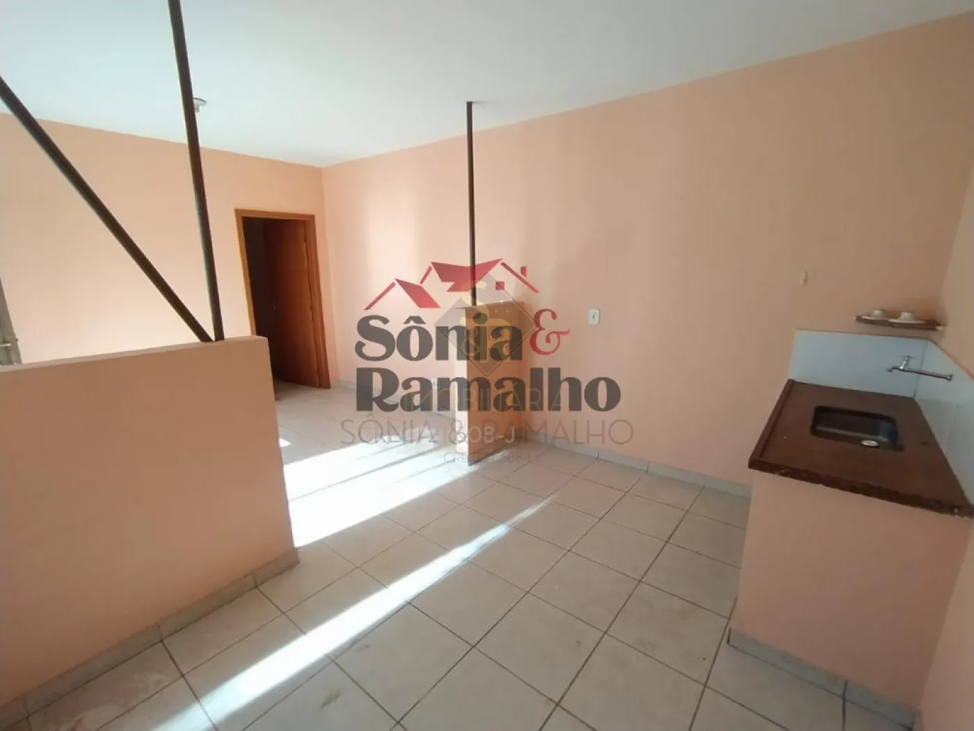 Comprar Im&oacute;veis Comerciais / Casa Comercial em Ribeir&atilde;o Preto R$ 475.000,00 - Foto 8