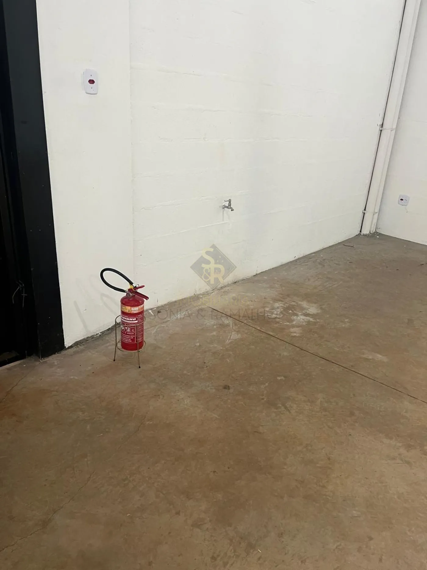 Alugar Im&oacute;veis Comerciais / Galp&atilde;o Comercial em Bonfim Paulista R$ 7.000,00 - Foto 5