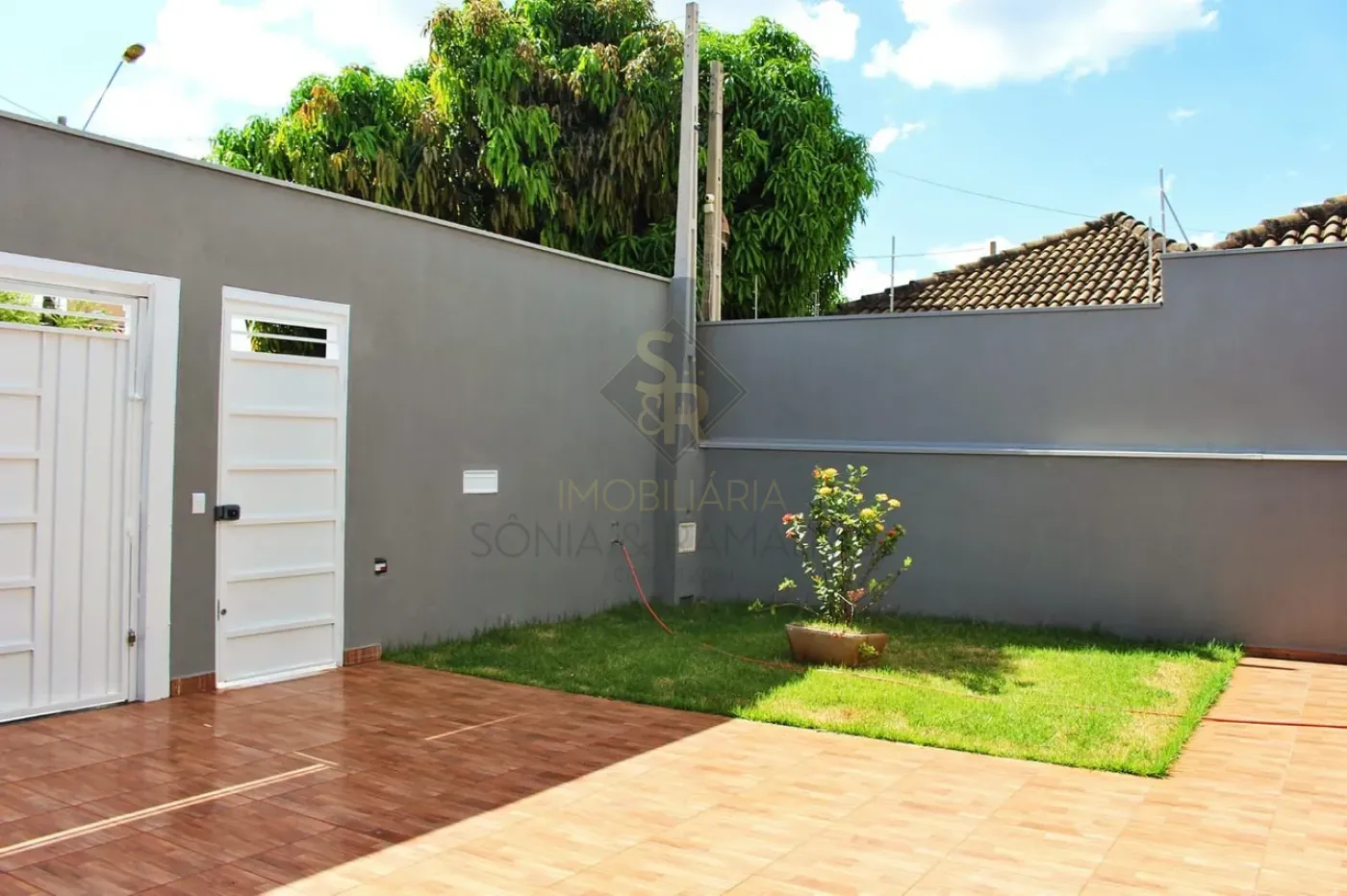 Comprar Casas Residenciais / Padr&atilde;o em Bonfim Paulista R$ 575.000,00 - Foto 2