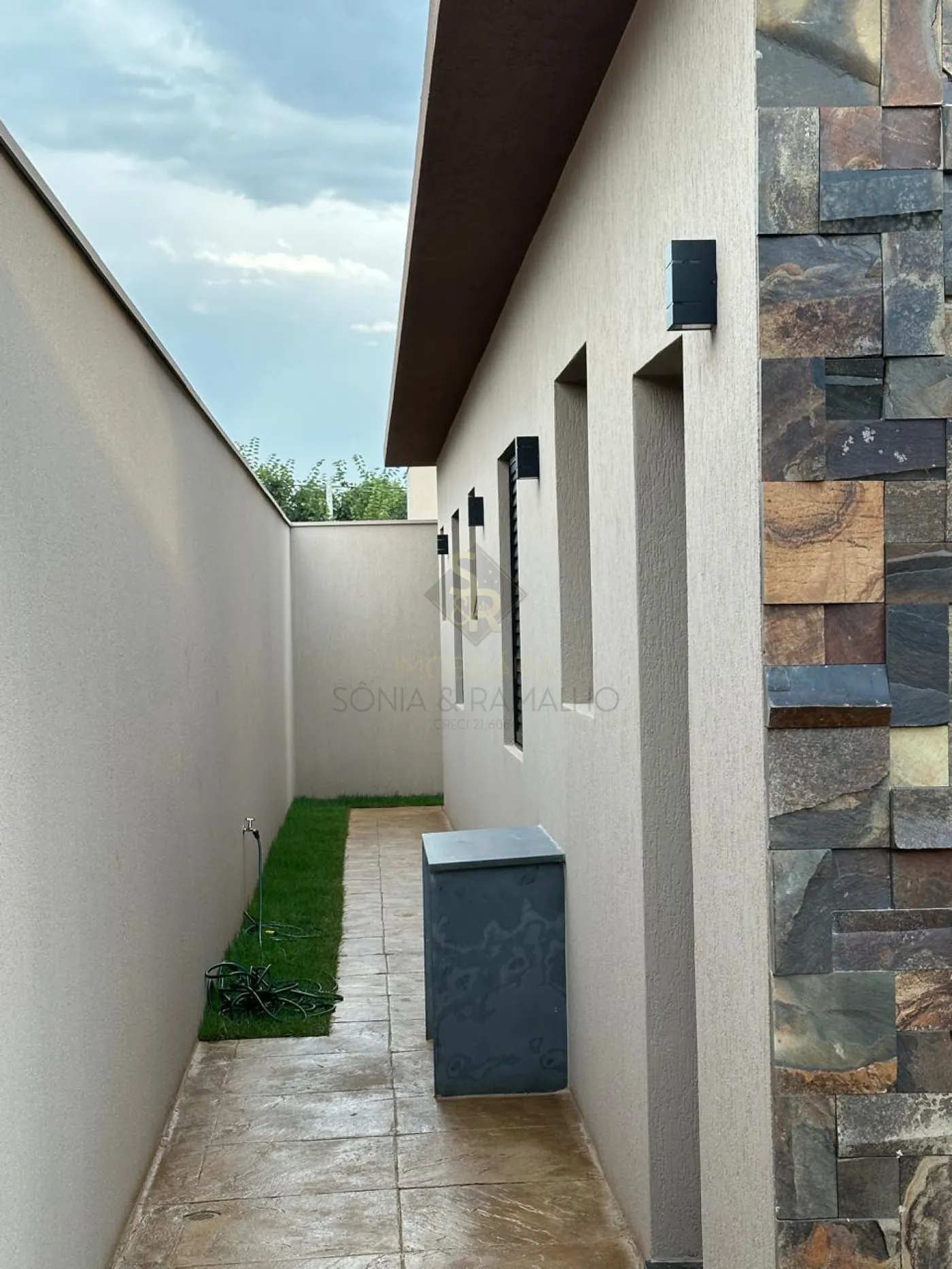 Comprar Casas Residenciais / Padr&atilde;o em Bonfim Paulista R$ 489.000,00 - Foto 2