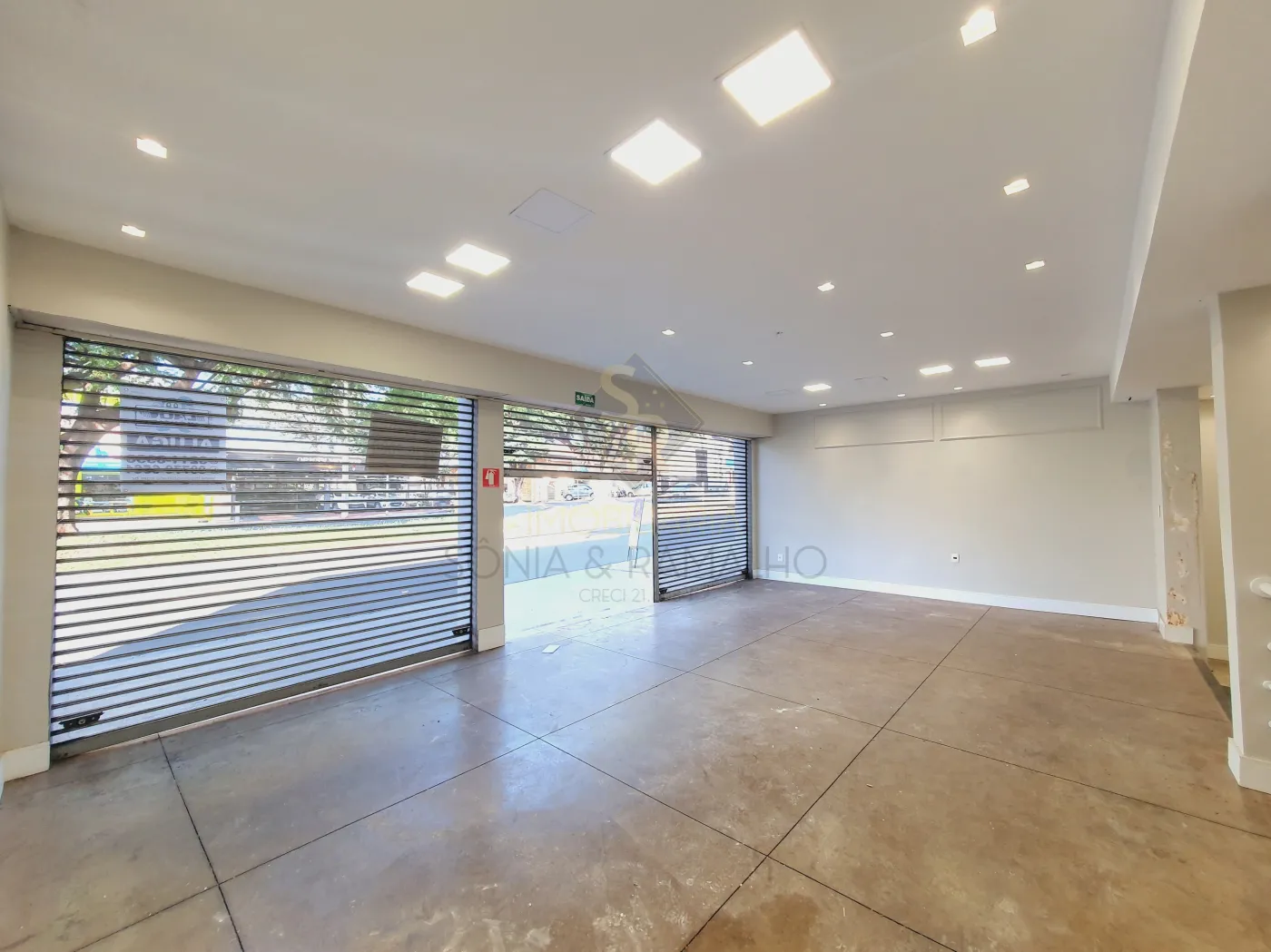 Alugar Im&oacute;veis Comerciais / Sal&atilde;o Comercial em Ribeir&atilde;o Preto R$ 5.500,00 - Foto 4