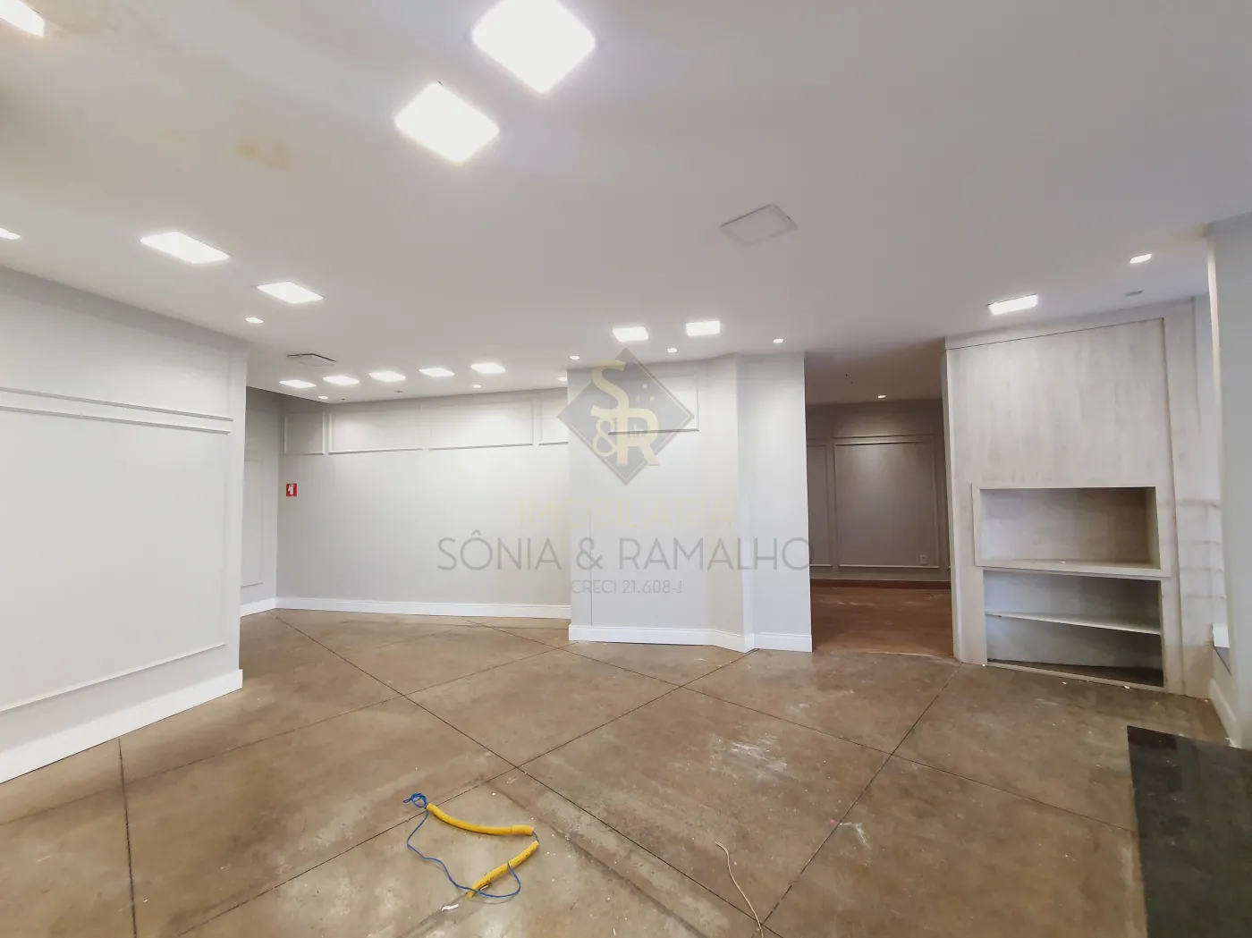 Alugar Im&oacute;veis Comerciais / Sal&atilde;o Comercial em Ribeir&atilde;o Preto R$ 5.500,00 - Foto 8