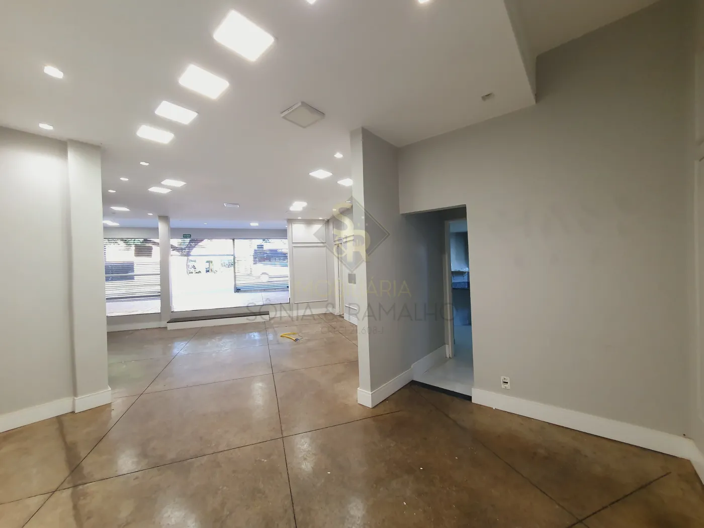 Alugar Im&oacute;veis Comerciais / Sal&atilde;o Comercial em Ribeir&atilde;o Preto R$ 5.500,00 - Foto 10