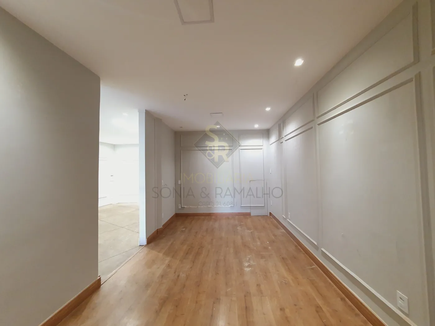 Alugar Im&oacute;veis Comerciais / Sal&atilde;o Comercial em Ribeir&atilde;o Preto R$ 5.500,00 - Foto 11