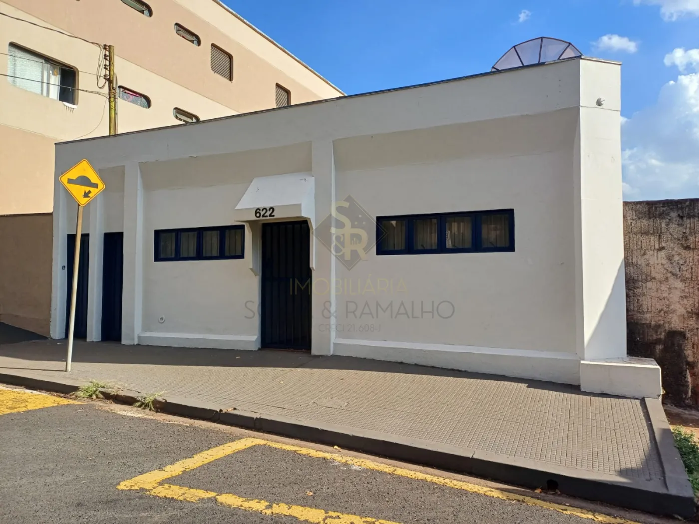 Alugar Im&oacute;veis Comerciais / Im&oacute;vel comercial em Ribeir&atilde;o Preto R$ 2.300,00 - Foto 1