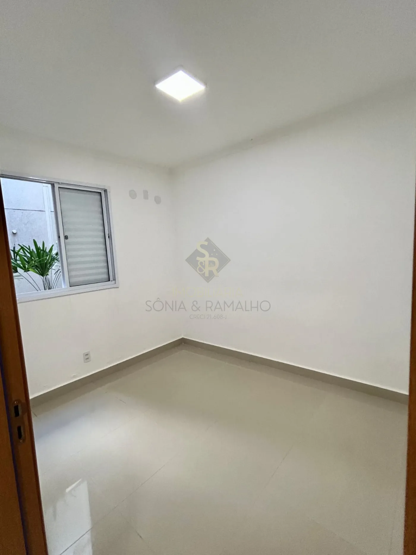 Comprar Apartamentos / Padr&atilde;o em Ribeir&atilde;o Preto R$ 169.990,00 - Foto 5
