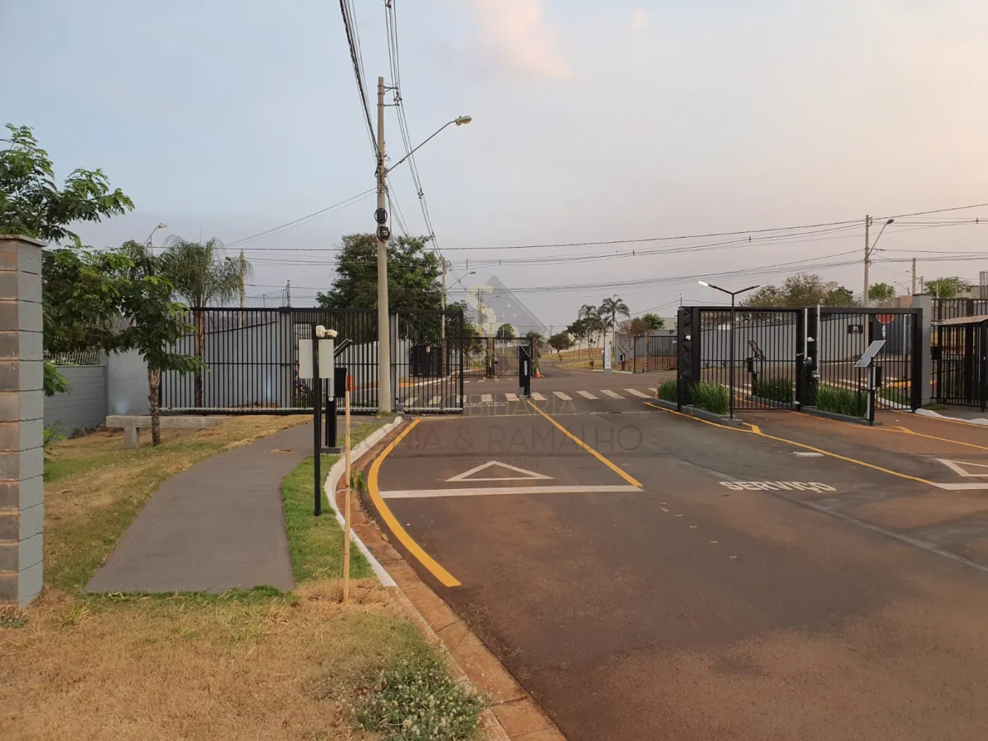 Comprar Terrenos / Condom&iacute;nio em Bonfim Paulista R$ 195.000,00 - Foto 3