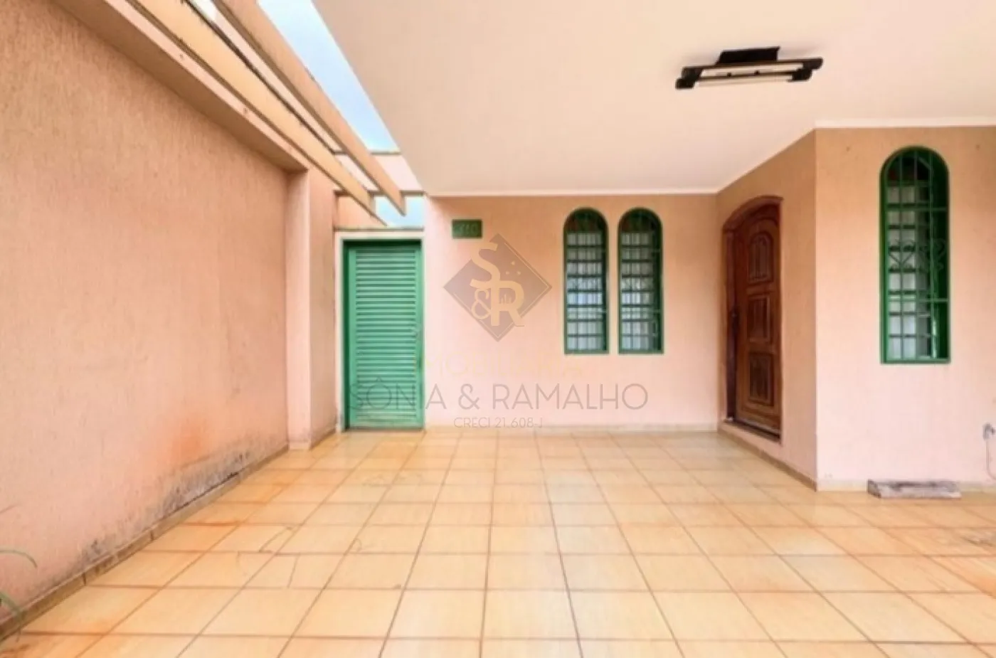 Comprar Casas Residenciais / Padr&atilde;o em Ribeir&atilde;o Preto R$ 398.000,00 - Foto 1