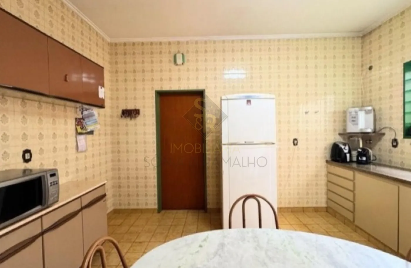 Comprar Casas Residenciais / Padr&atilde;o em Ribeir&atilde;o Preto R$ 398.000,00 - Foto 4