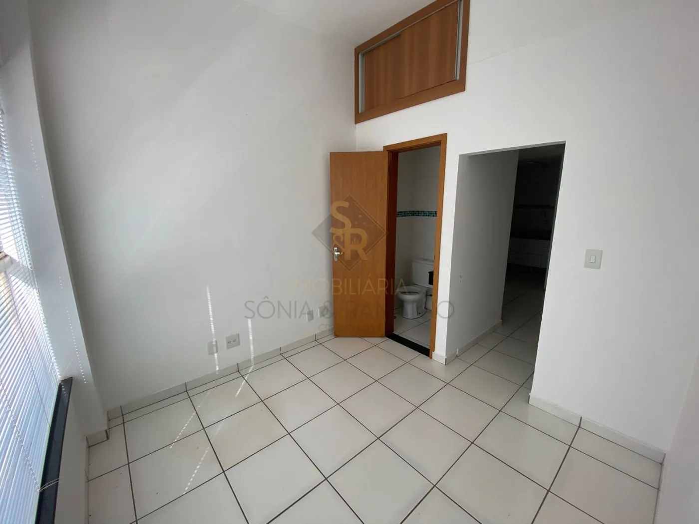 Alugar Im&oacute;veis Comerciais / Sala Comercial em Ribeir&atilde;o Preto R$ 1.690,00 - Foto 9