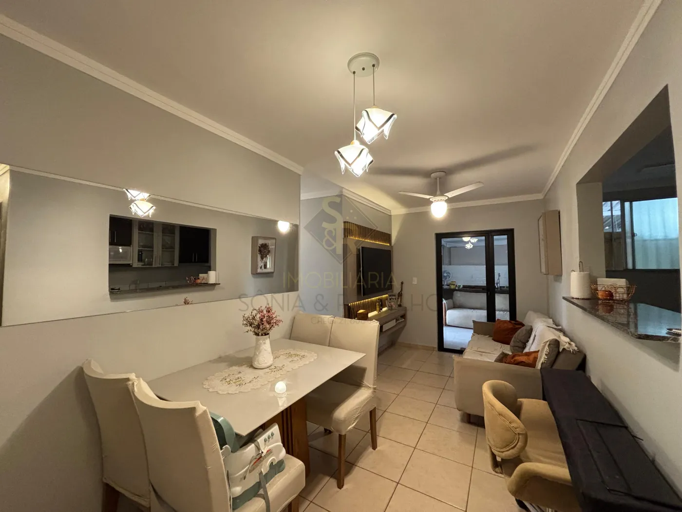 Comprar Apartamentos / Padr&atilde;o em Ribeir&atilde;o Preto R$ 330.000,00 - Foto 4