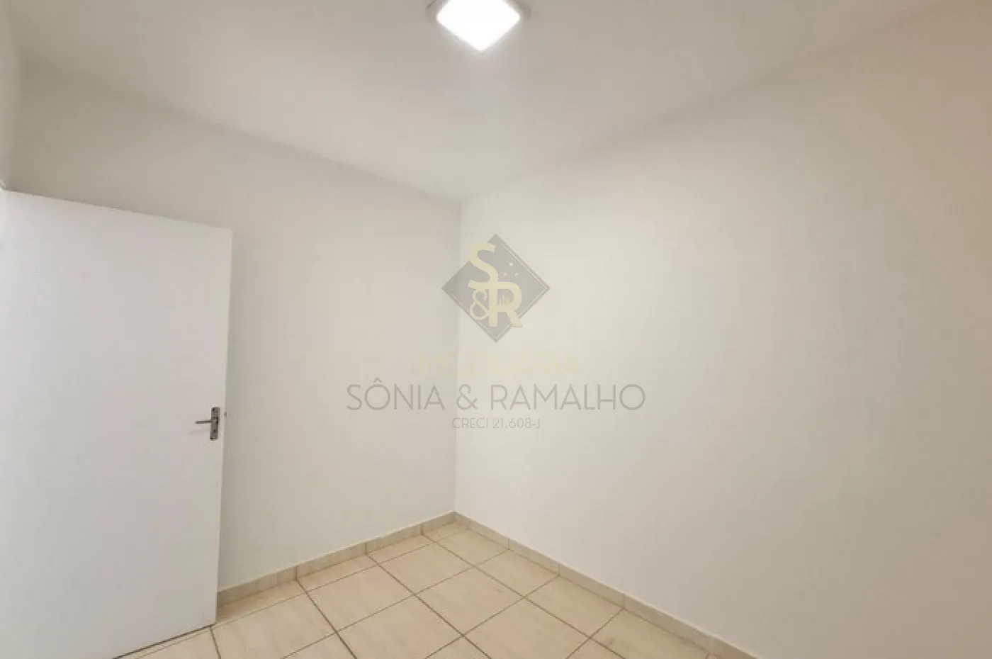 Comprar Apartamentos / Padr&atilde;o em Bonfim Paulista R$ 170.000,00 - Foto 7