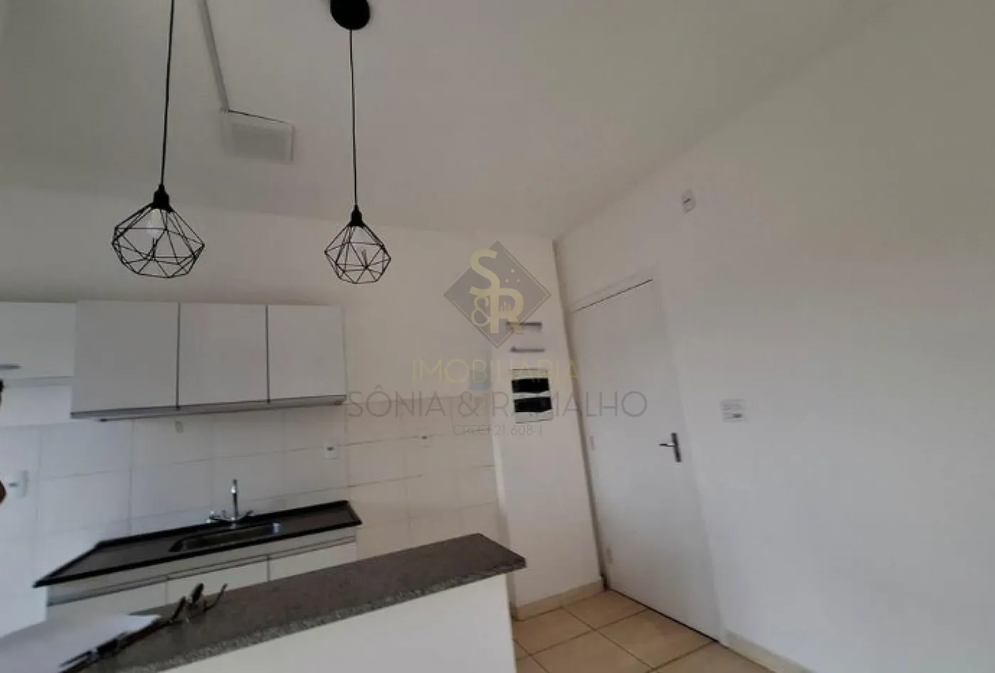 Comprar Apartamentos / Padr&atilde;o em Bonfim Paulista R$ 170.000,00 - Foto 4