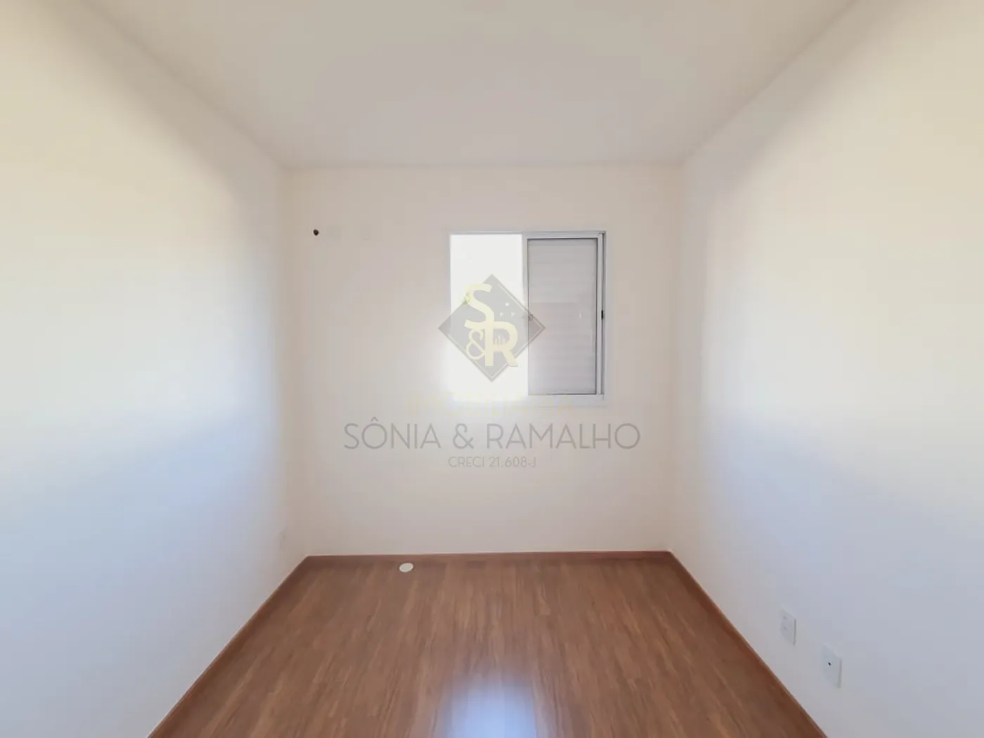 Alugar Apartamentos / Padr&atilde;o em Ribeir&atilde;o Preto R$ 1.000,00 - Foto 8