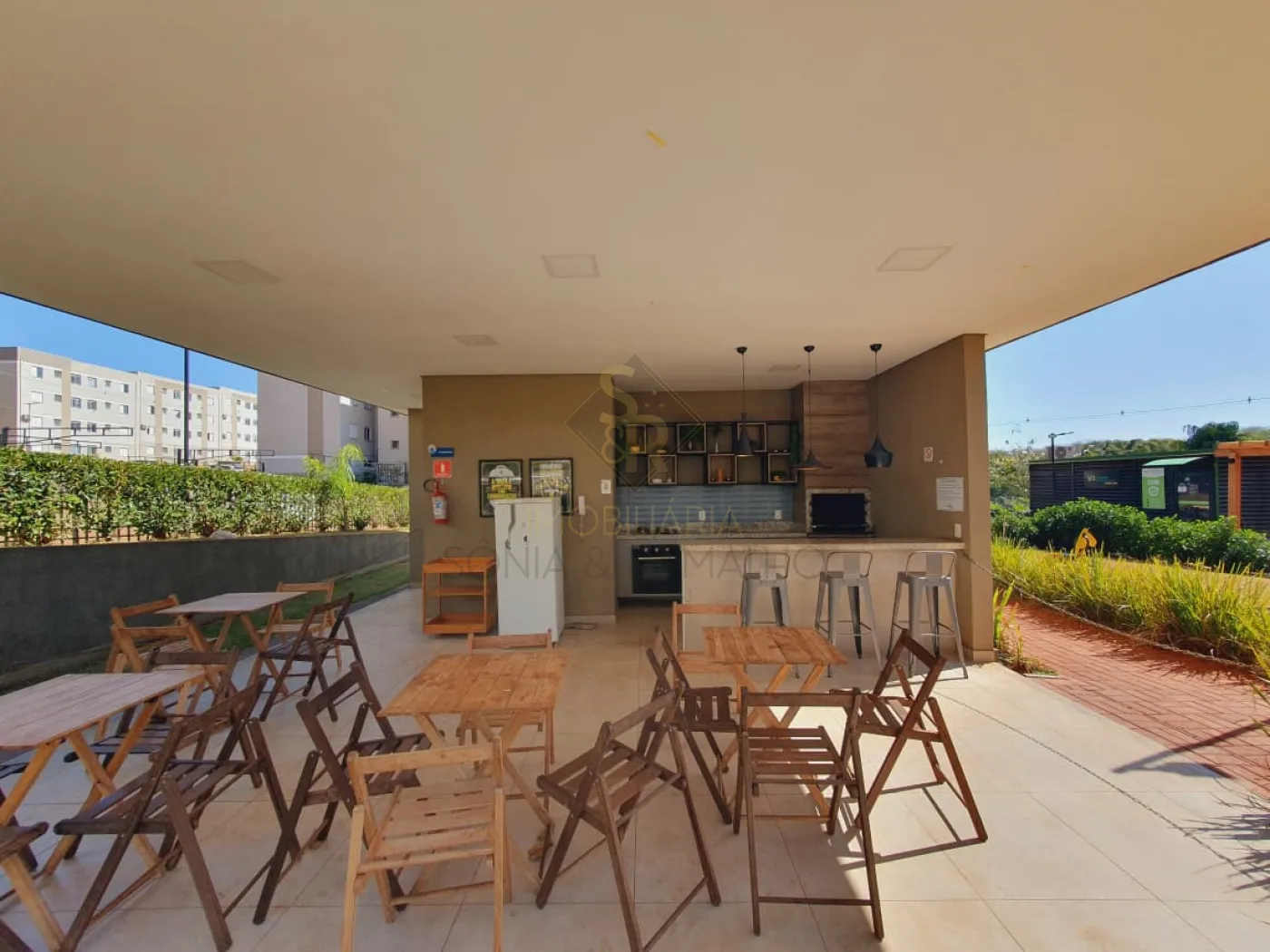 Alugar Apartamentos / Padr&atilde;o em Ribeir&atilde;o Preto R$ 1.000,00 - Foto 15