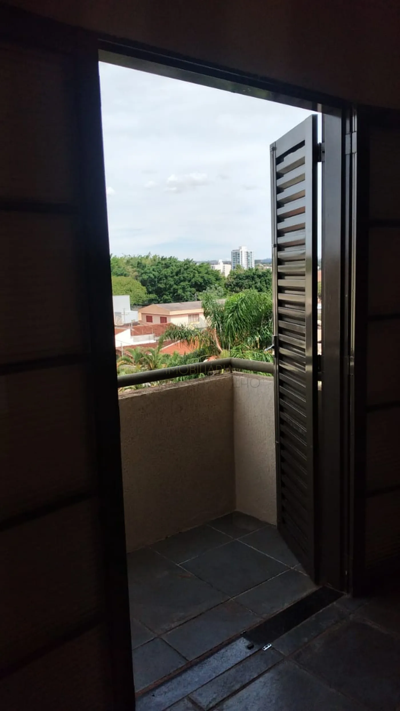 Comprar Apartamentos / Padr&atilde;o em Ribeir&atilde;o Preto R$ 200.000,00 - Foto 4