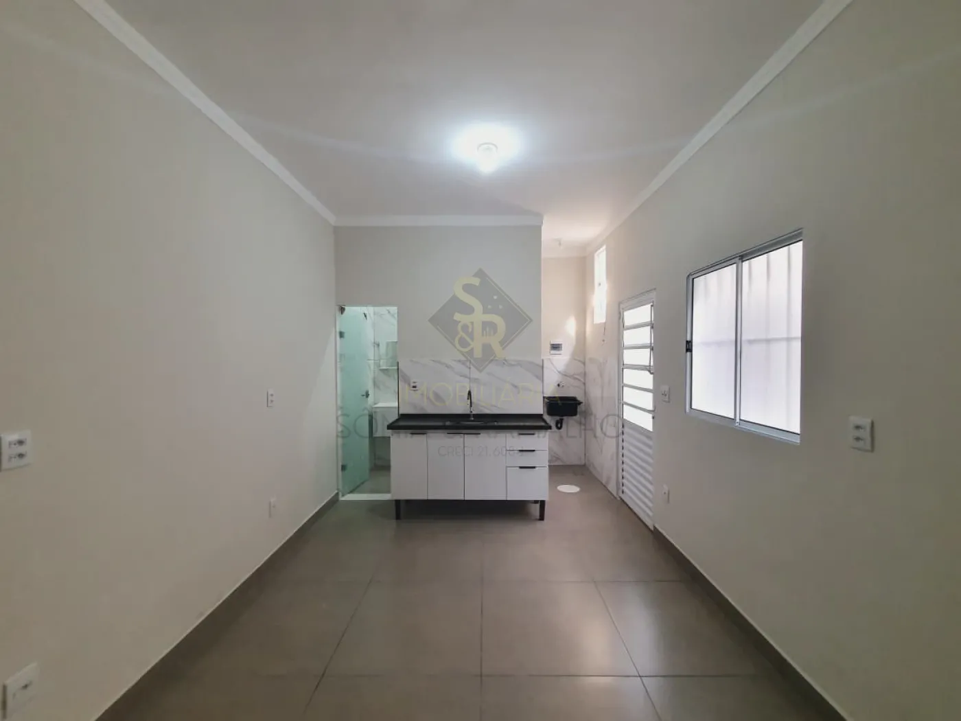 Alugar Apartamentos / Kitnet em Ribeir&atilde;o Preto R$ 900,00 - Foto 2