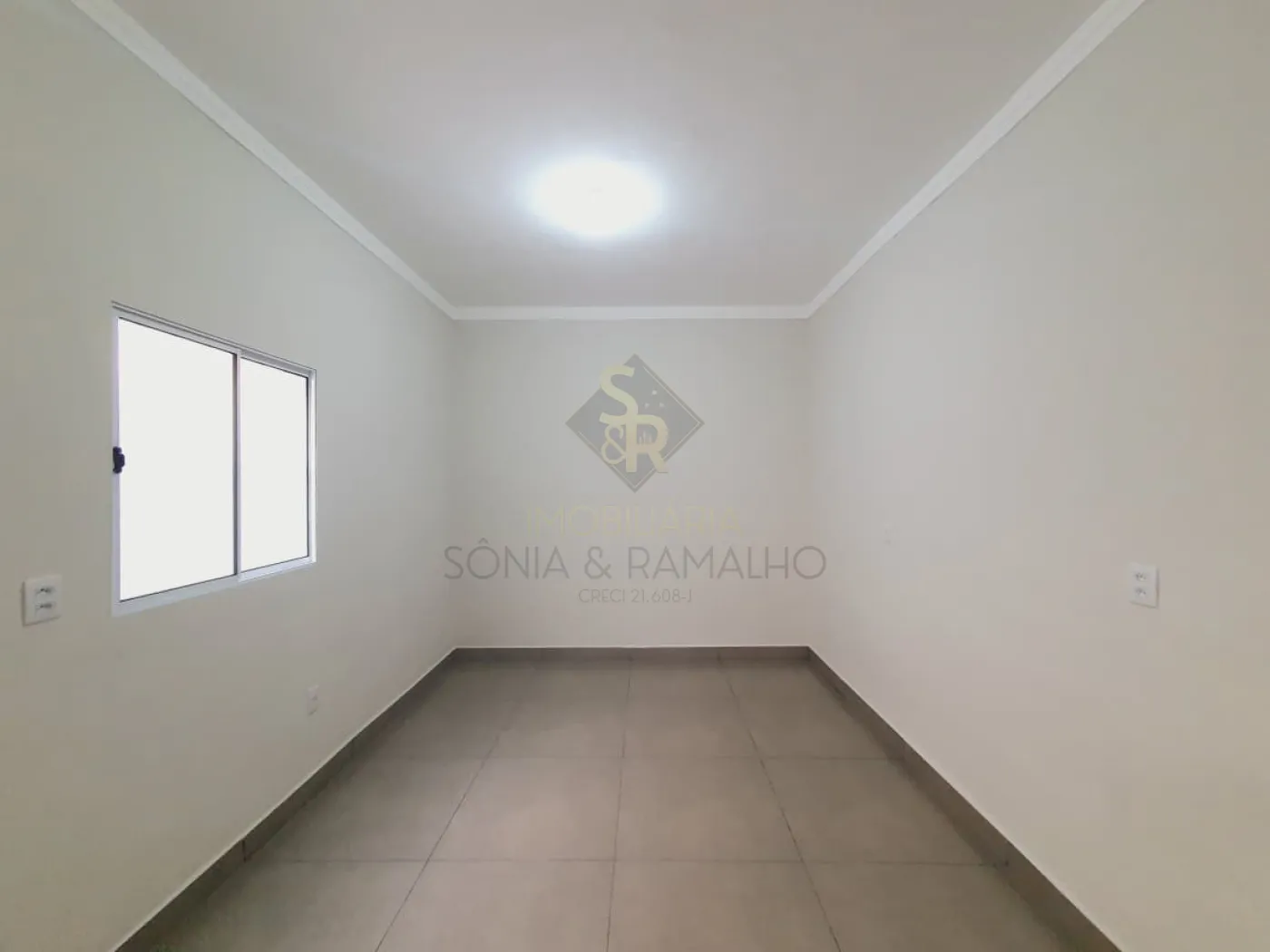 Alugar Apartamentos / Kitnet em Ribeir&atilde;o Preto R$ 900,00 - Foto 3