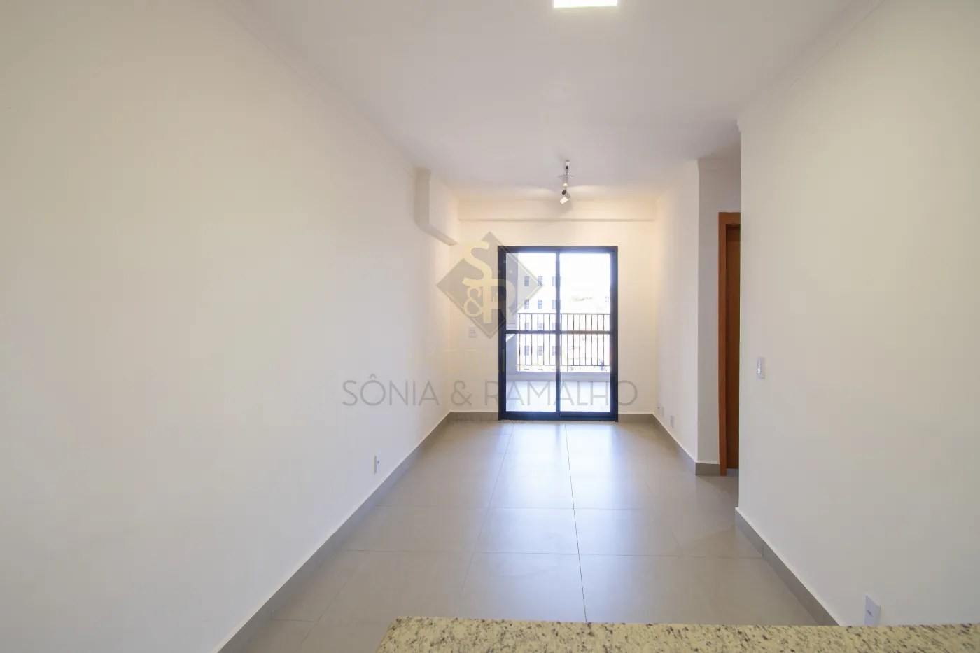 Alugar Apartamentos / Padr&atilde;o em Bonfim Paulista (Ribeir&atilde;o Preto) R$ 2.500,00 - Foto 1